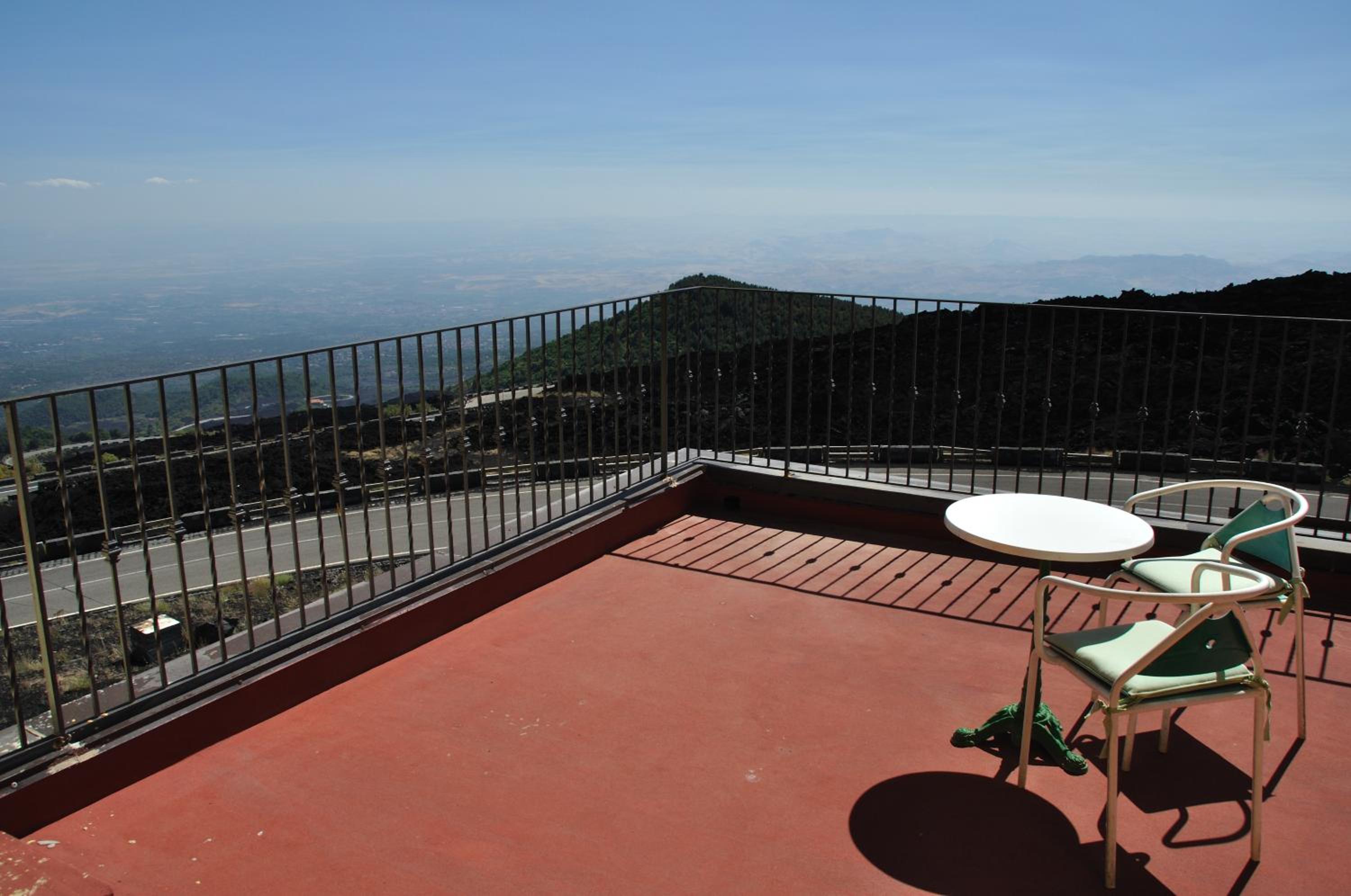 Classic Double Room with Terrace - Photo 5