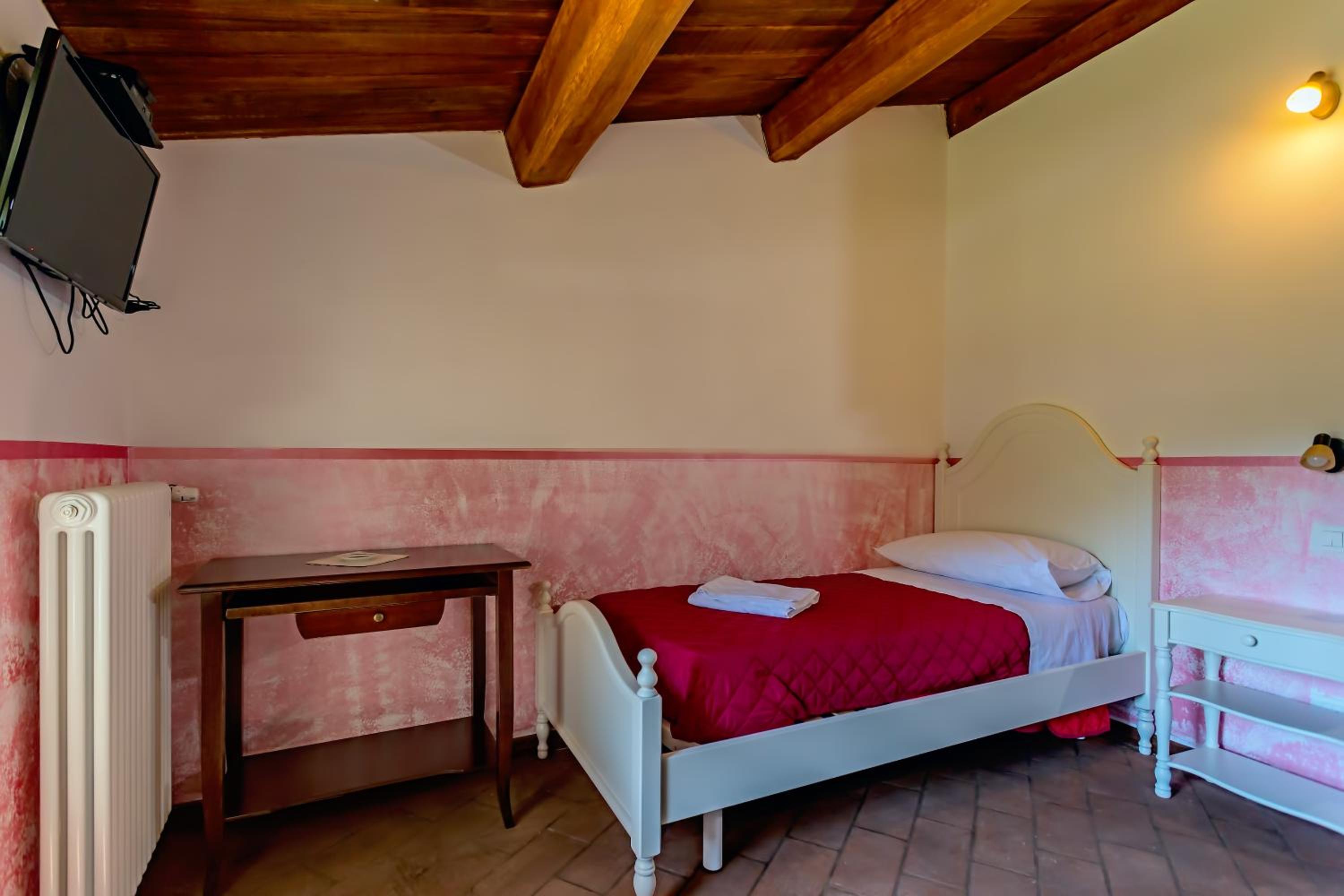 Standard Single Room photo 3