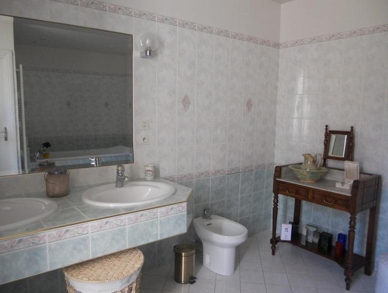 Deluxe Two-Bedroom Suite - Photo 1
