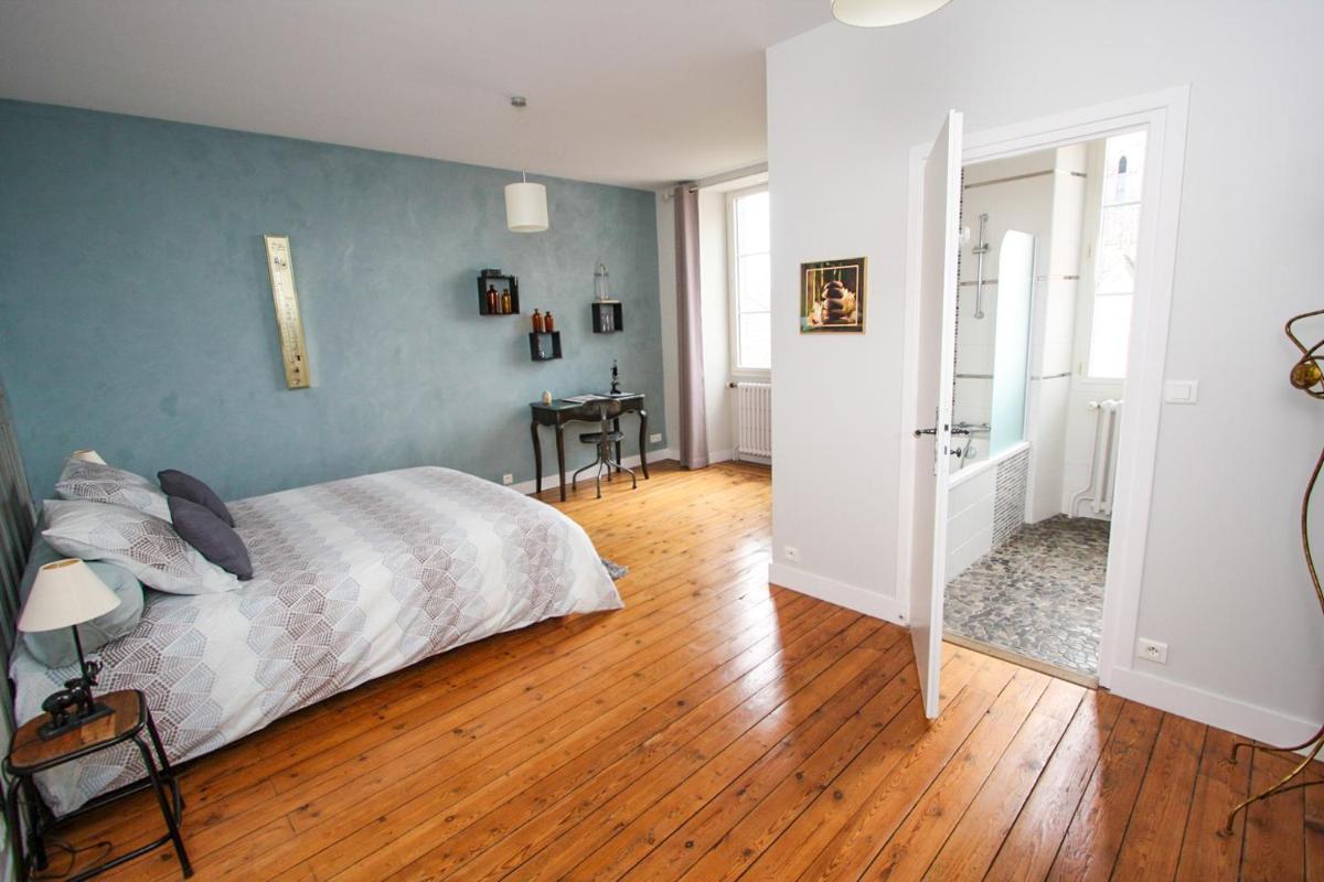 Standard Triple Room - Photo 2