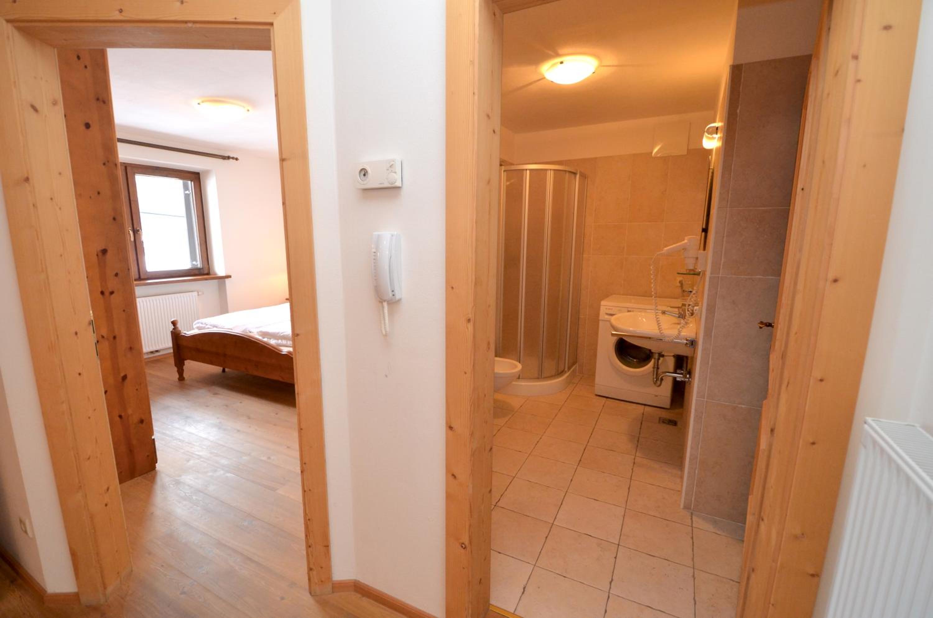 AT 112-6 - Two Room apartment with balcony  photo 3