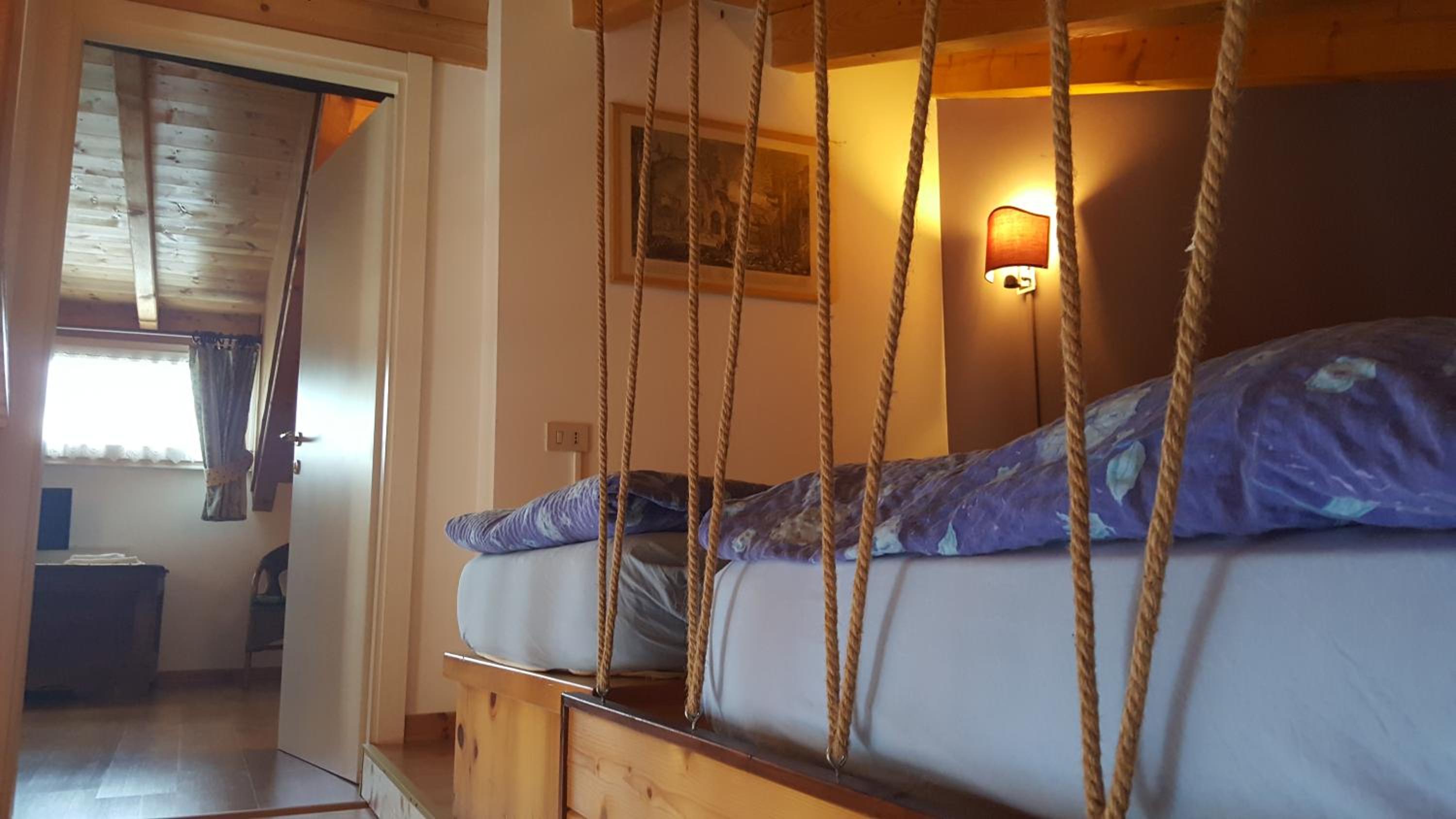 Quadruple Room - Photo 2