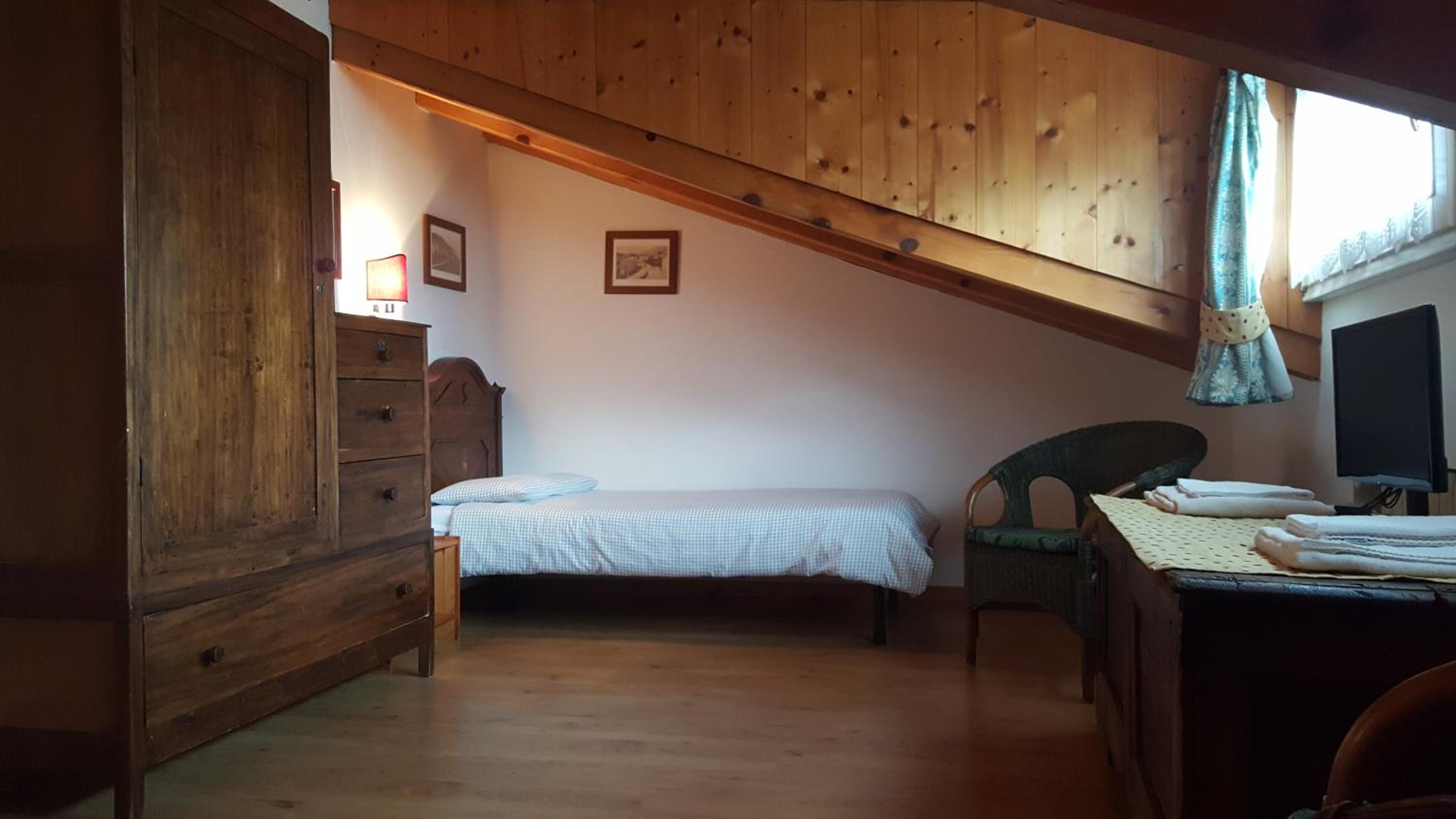 Quadruple Room - Photo 3