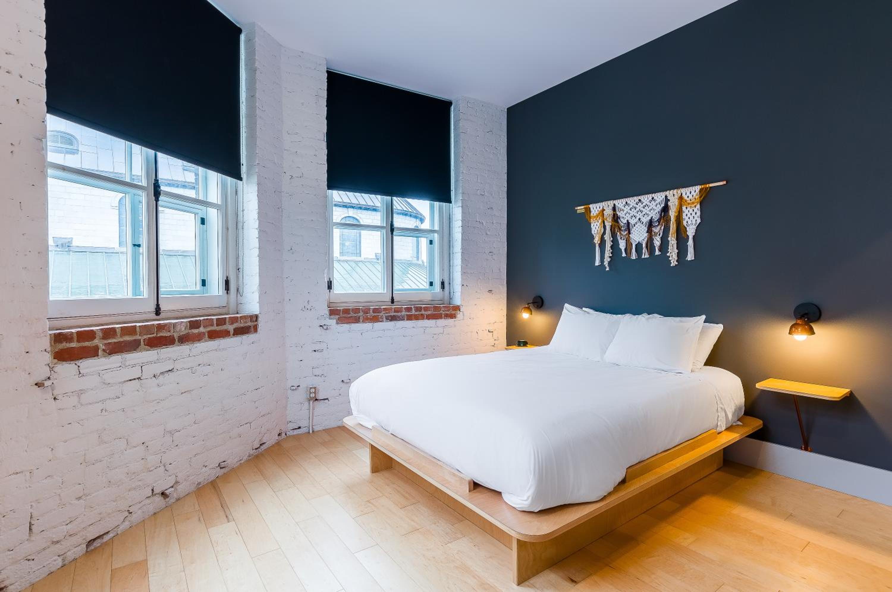 Two-Bedroom Apartment T201 thumbnail 6