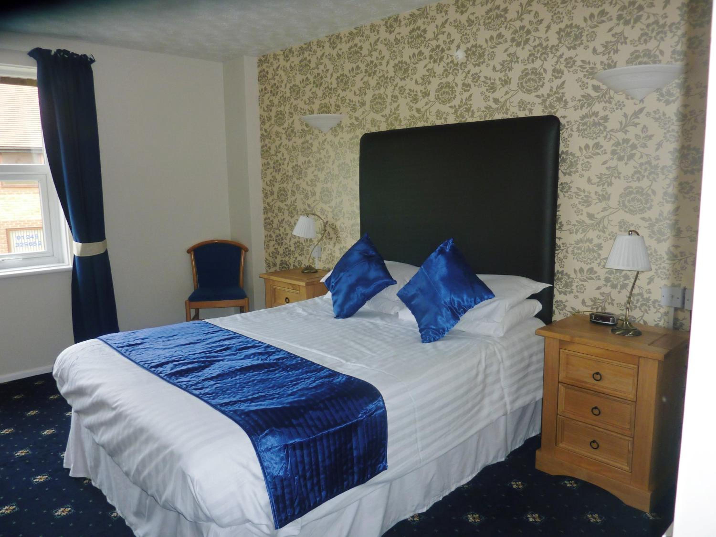 Premier Double Room - Photo 11