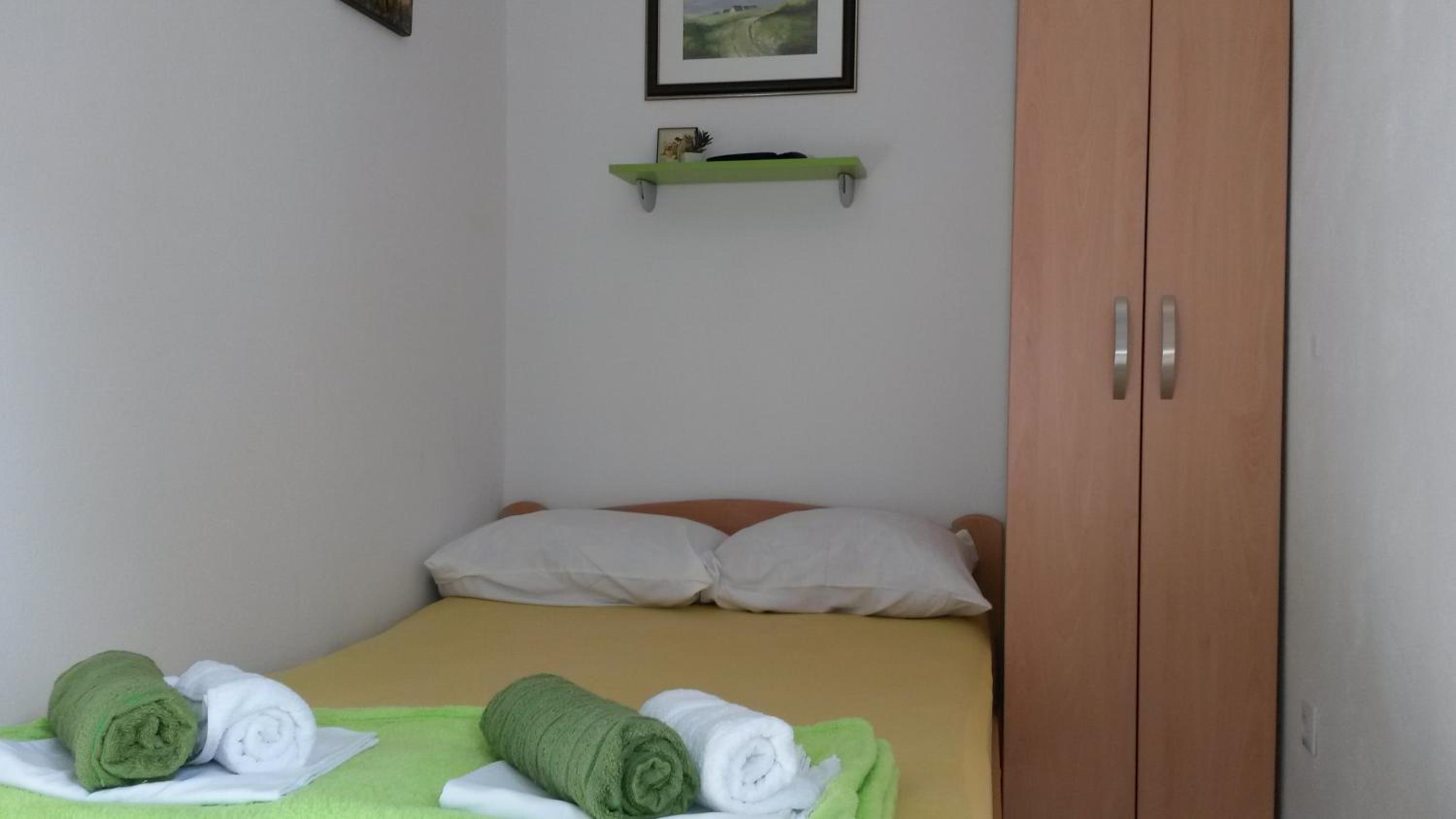 Studio Apartment photo 1