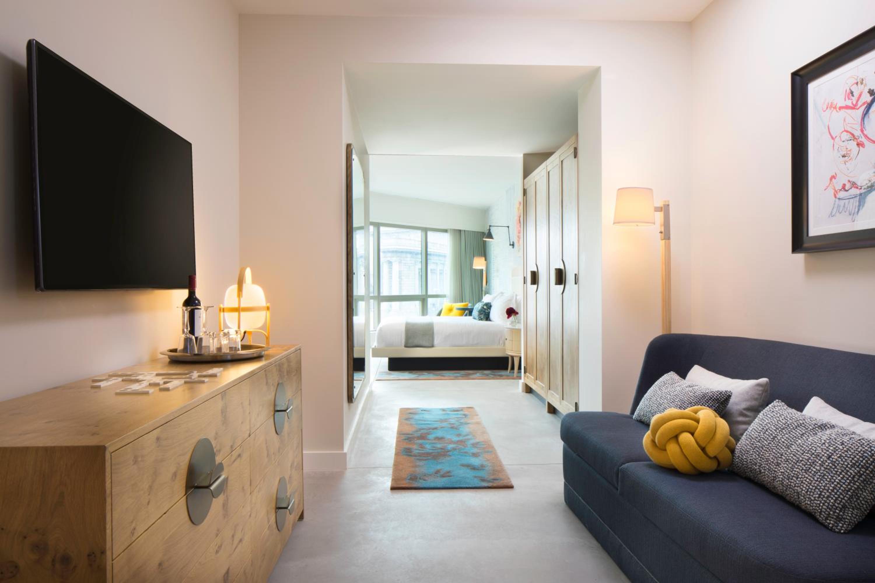 Kindred Suite with Accessible Tub