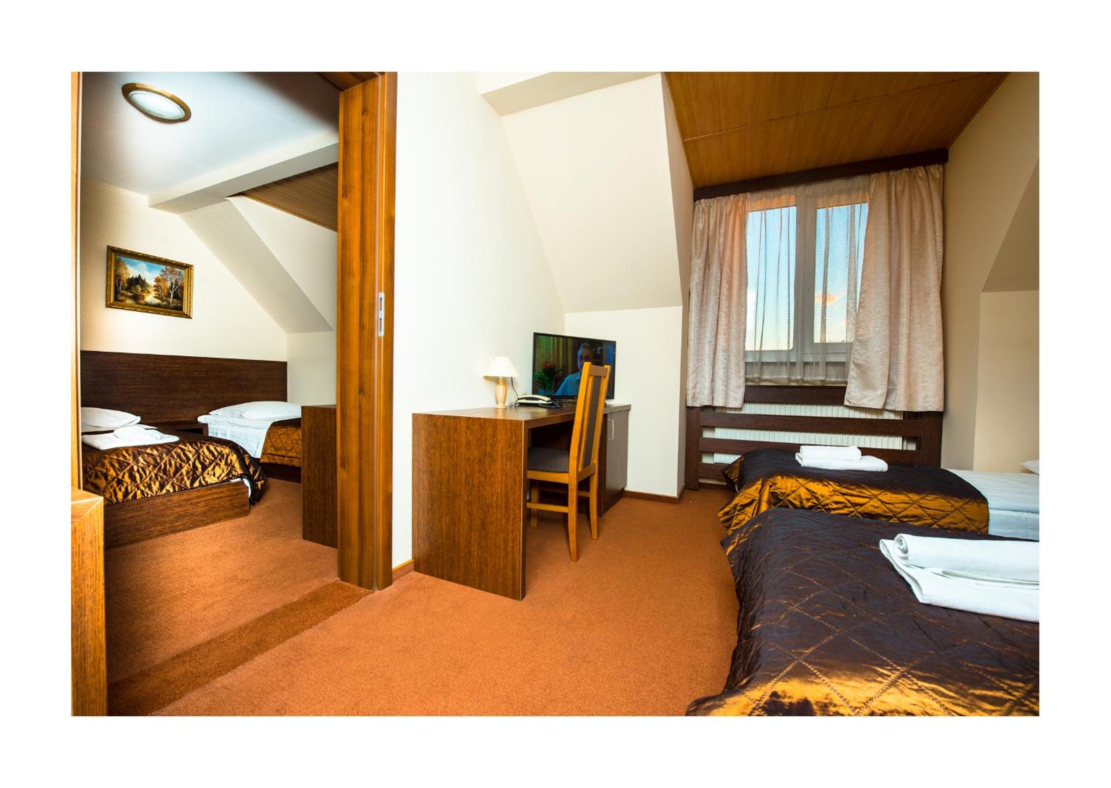 Studio Apartment photo 3