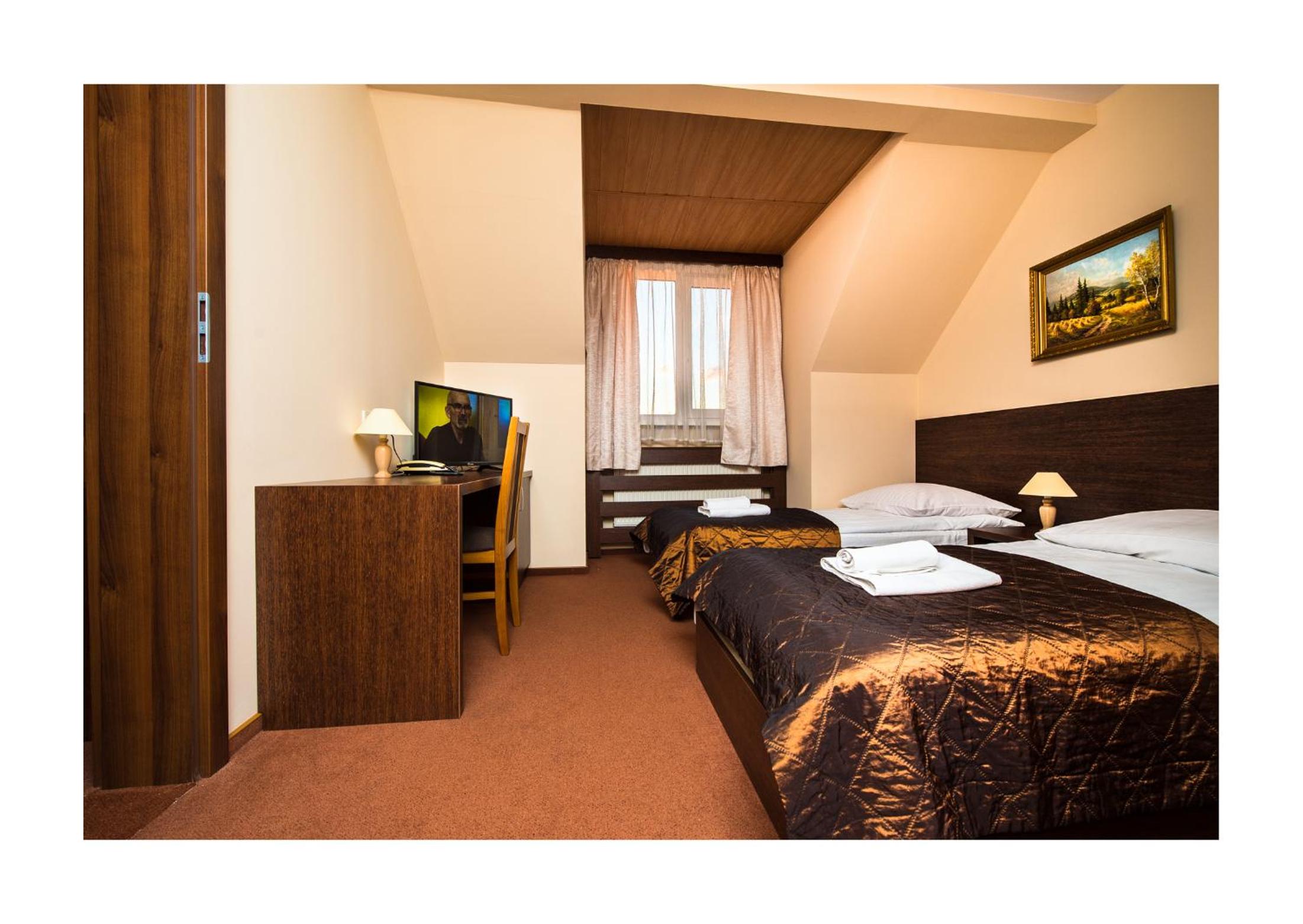 Studio Apartment photo 1