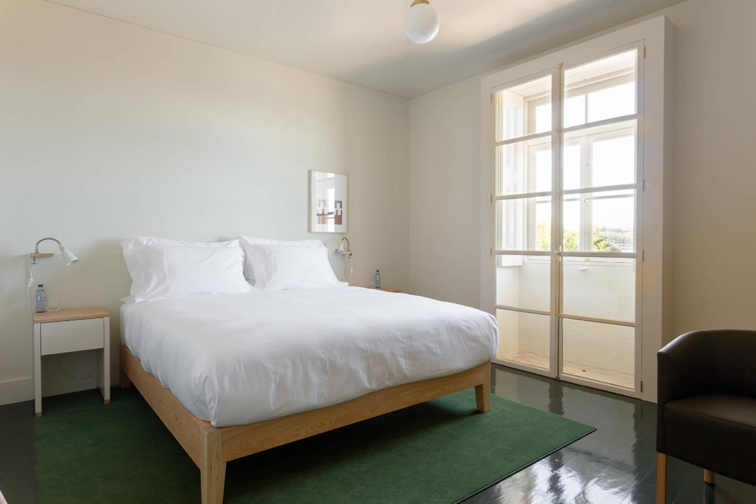 Deluxe Double Room with River & Sea View - Photo 1