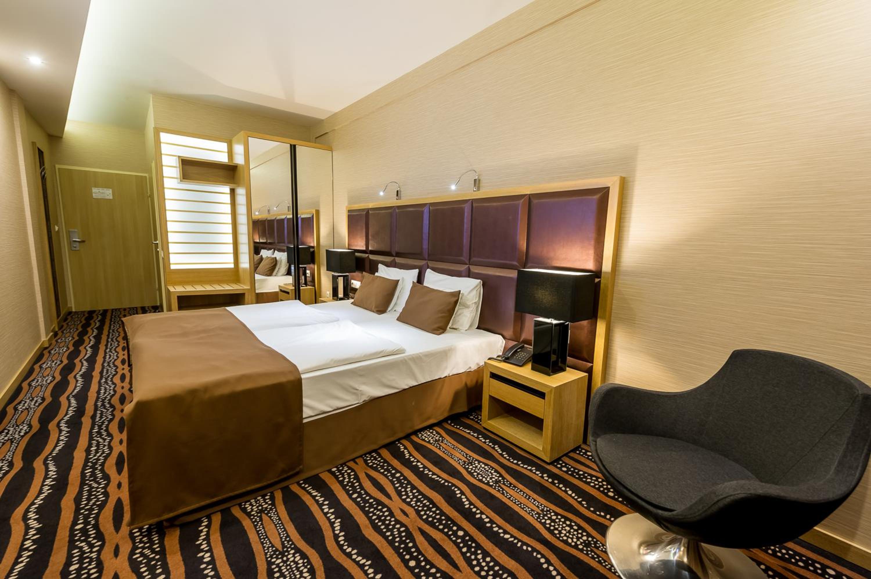 Double Room photo 2