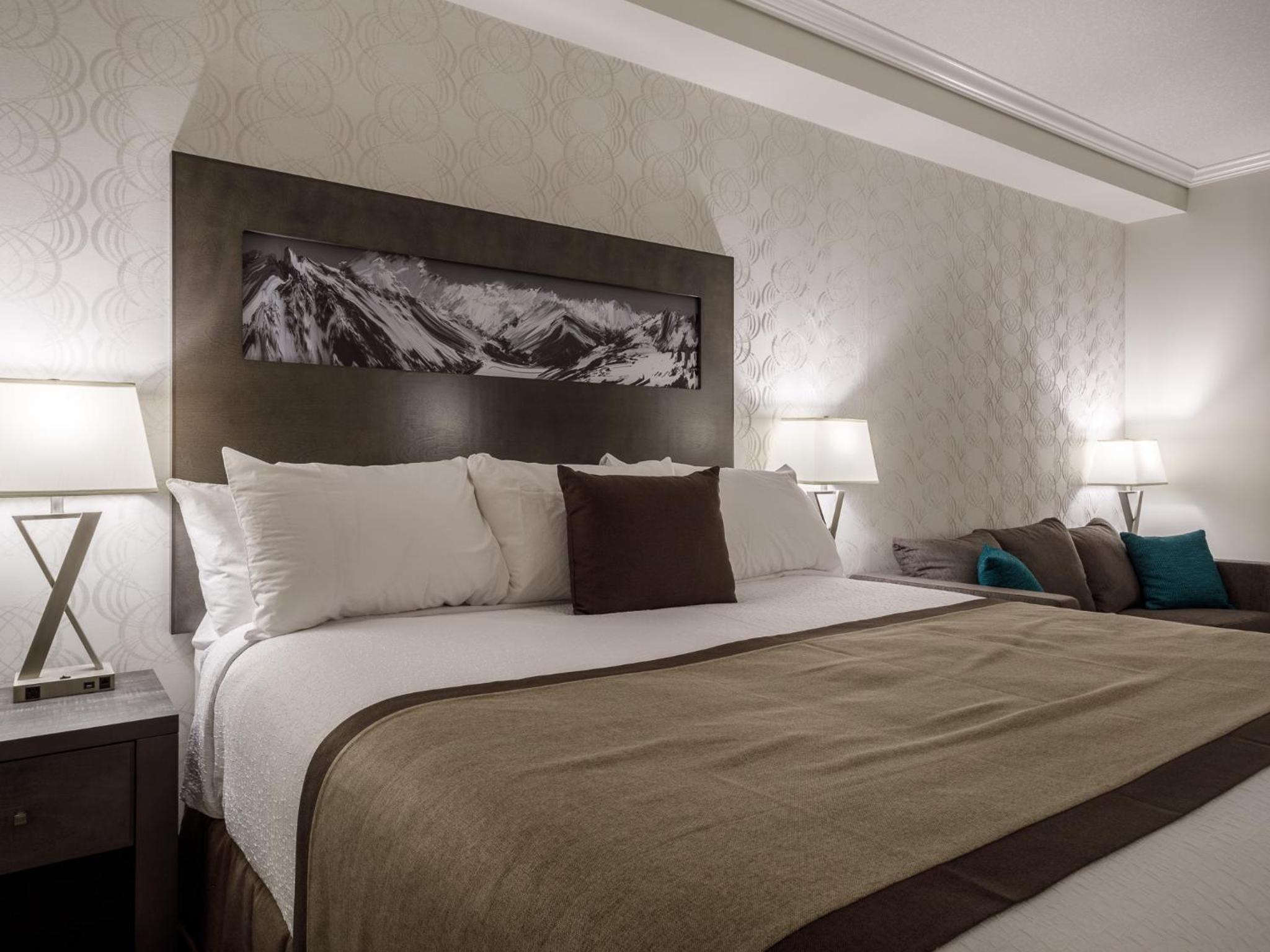 King Room - Non-Smoking photo 2