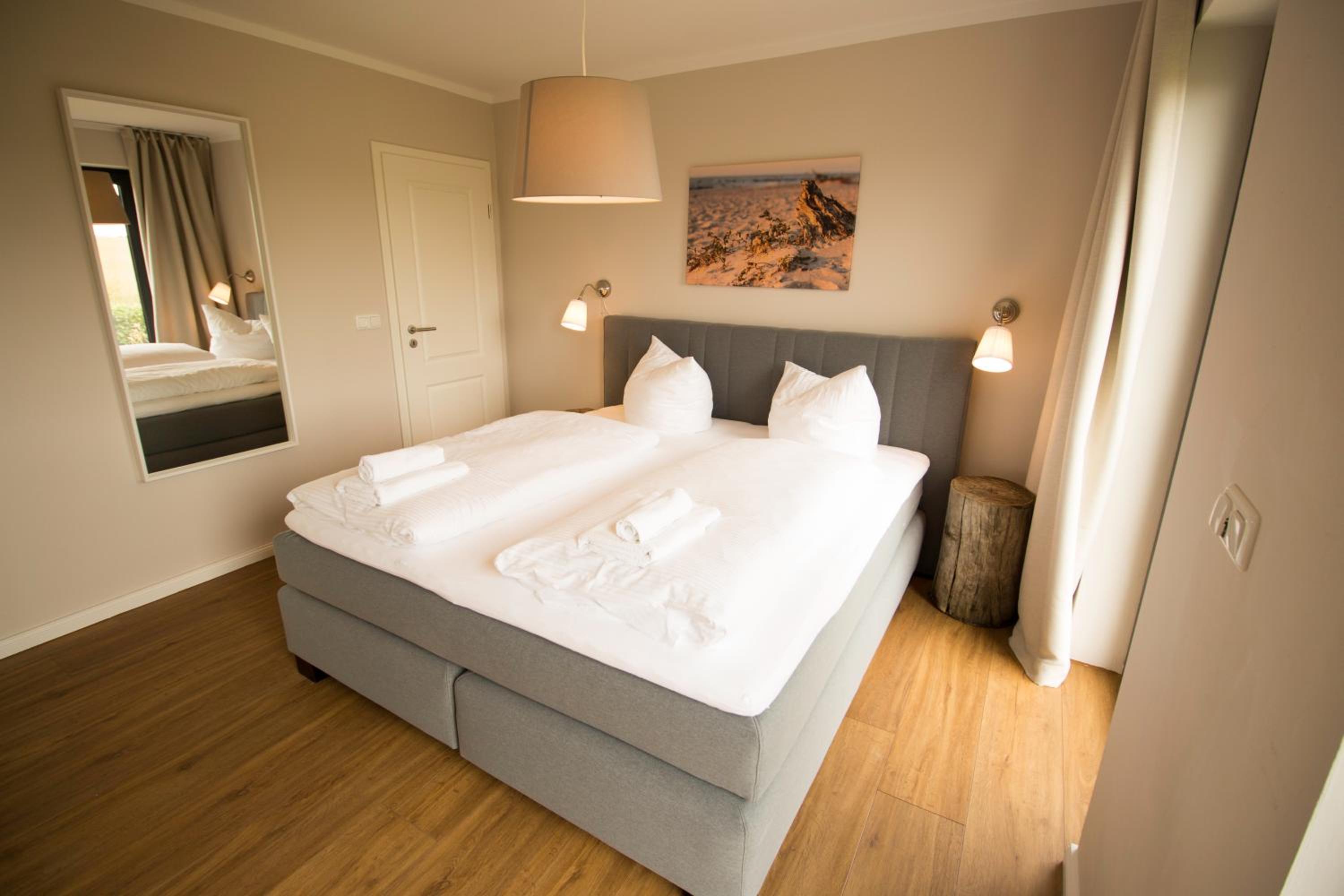 Superior One-Bedroom Apartment