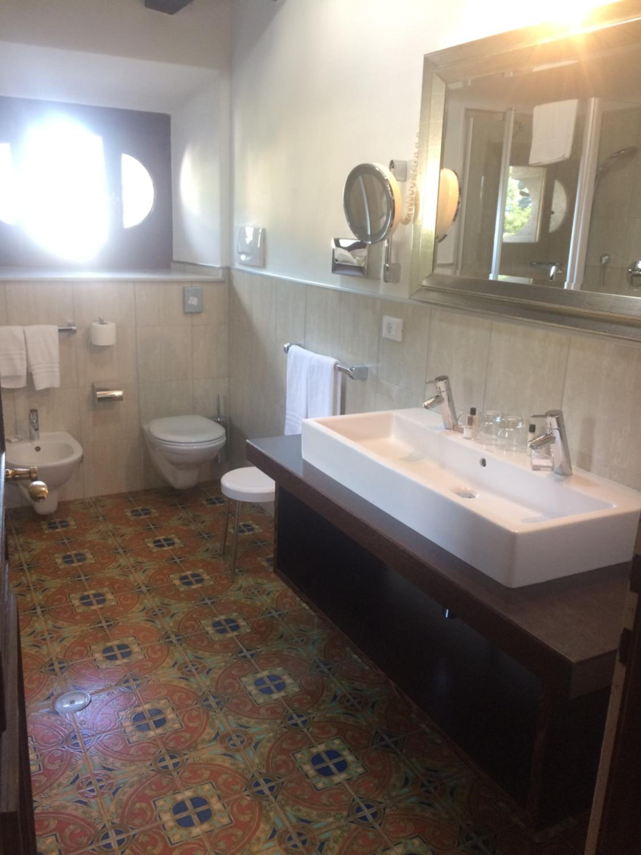 Suite with Mountain View photo 2