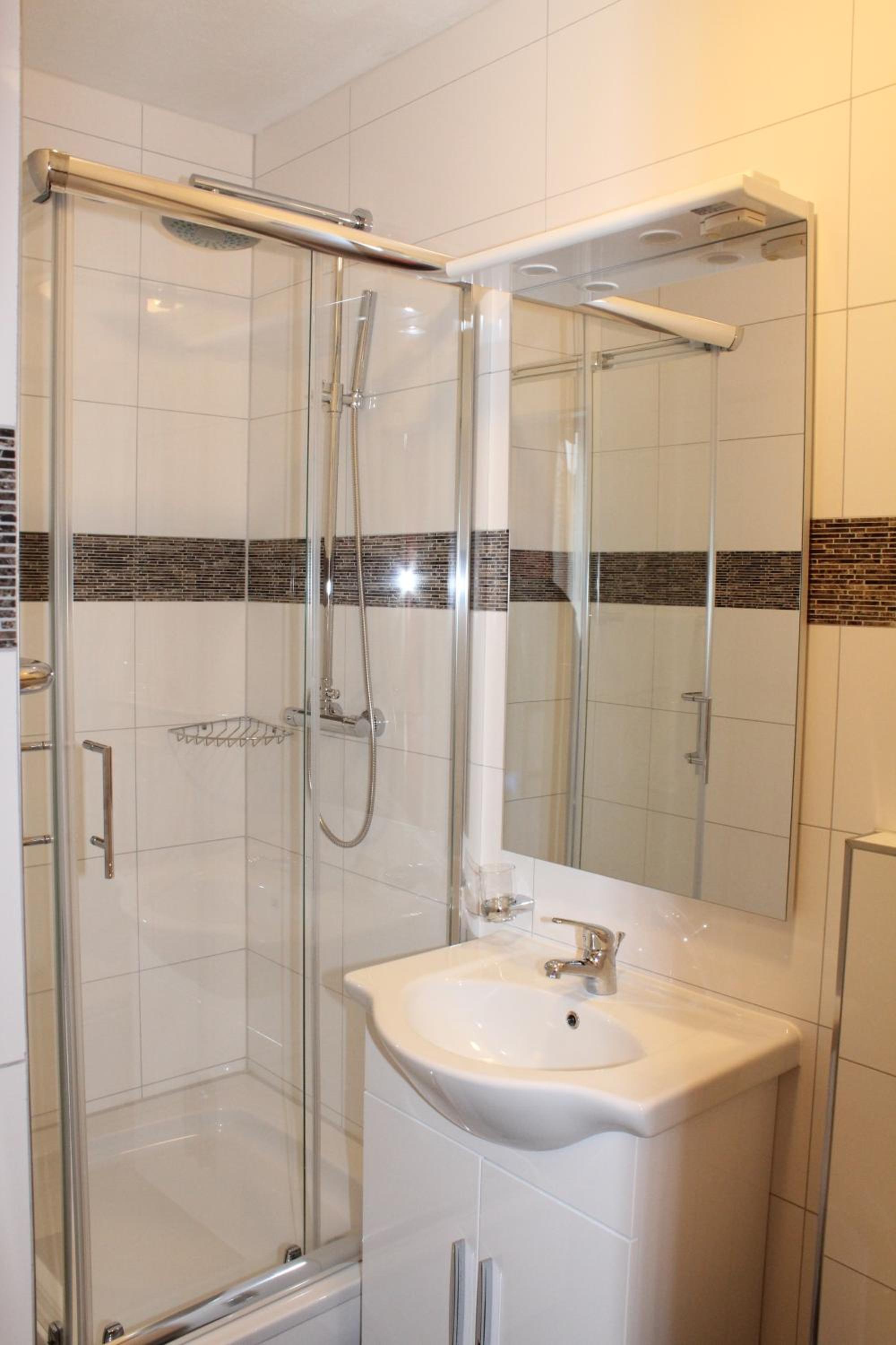 Double Room with Private Bathroom photo 1