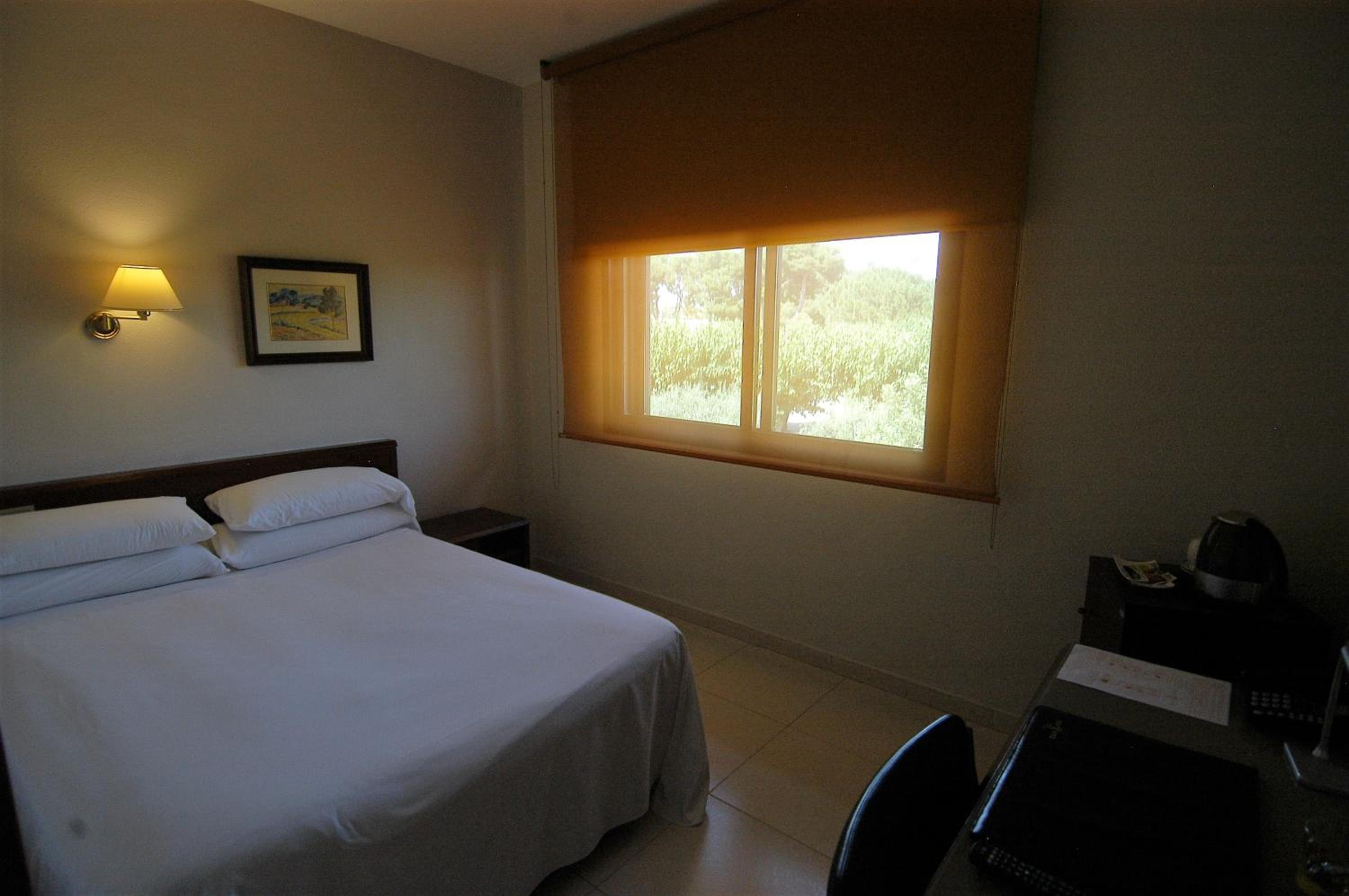 Economy Room photo 3