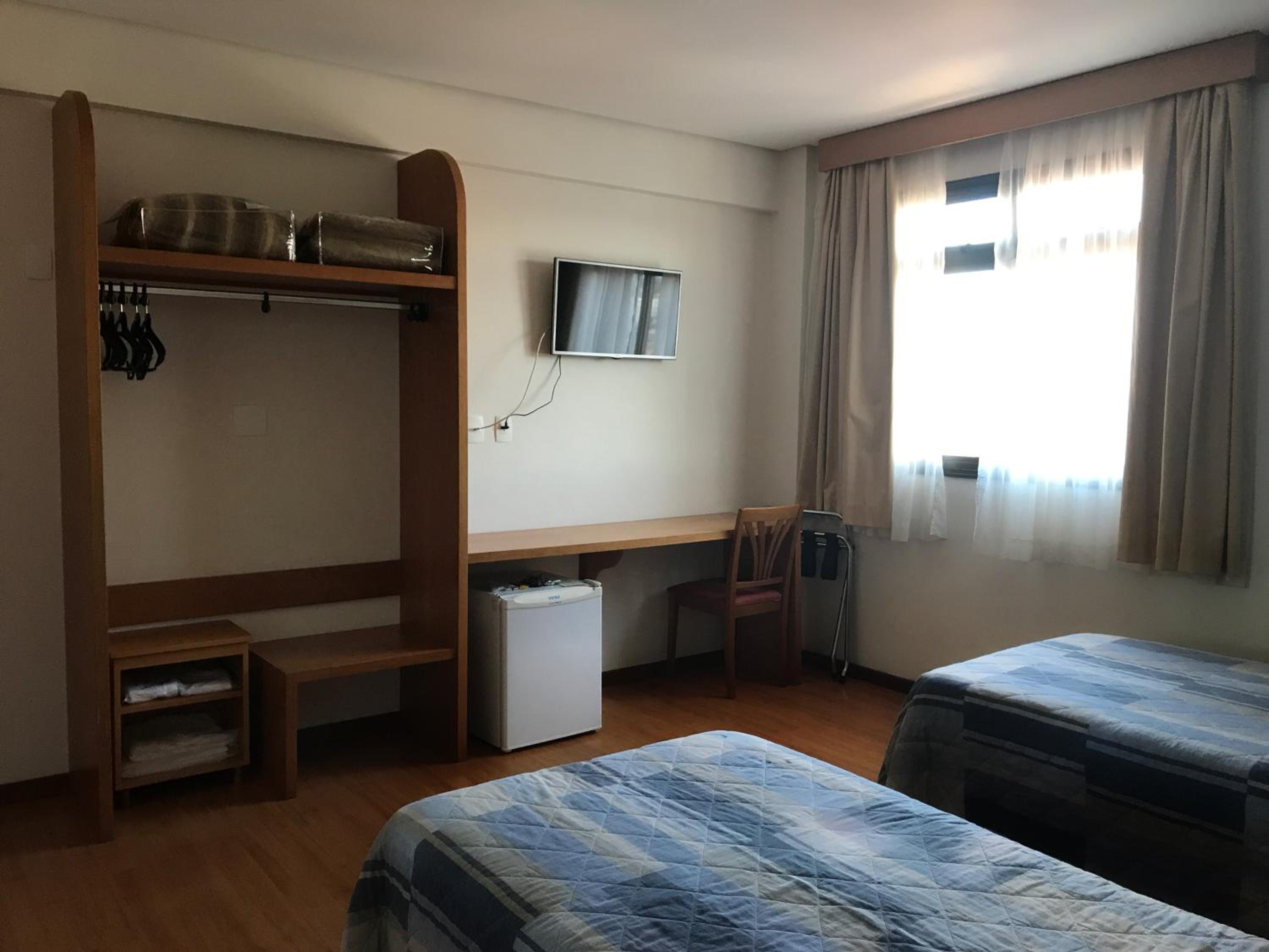 Double Room - Photo 4