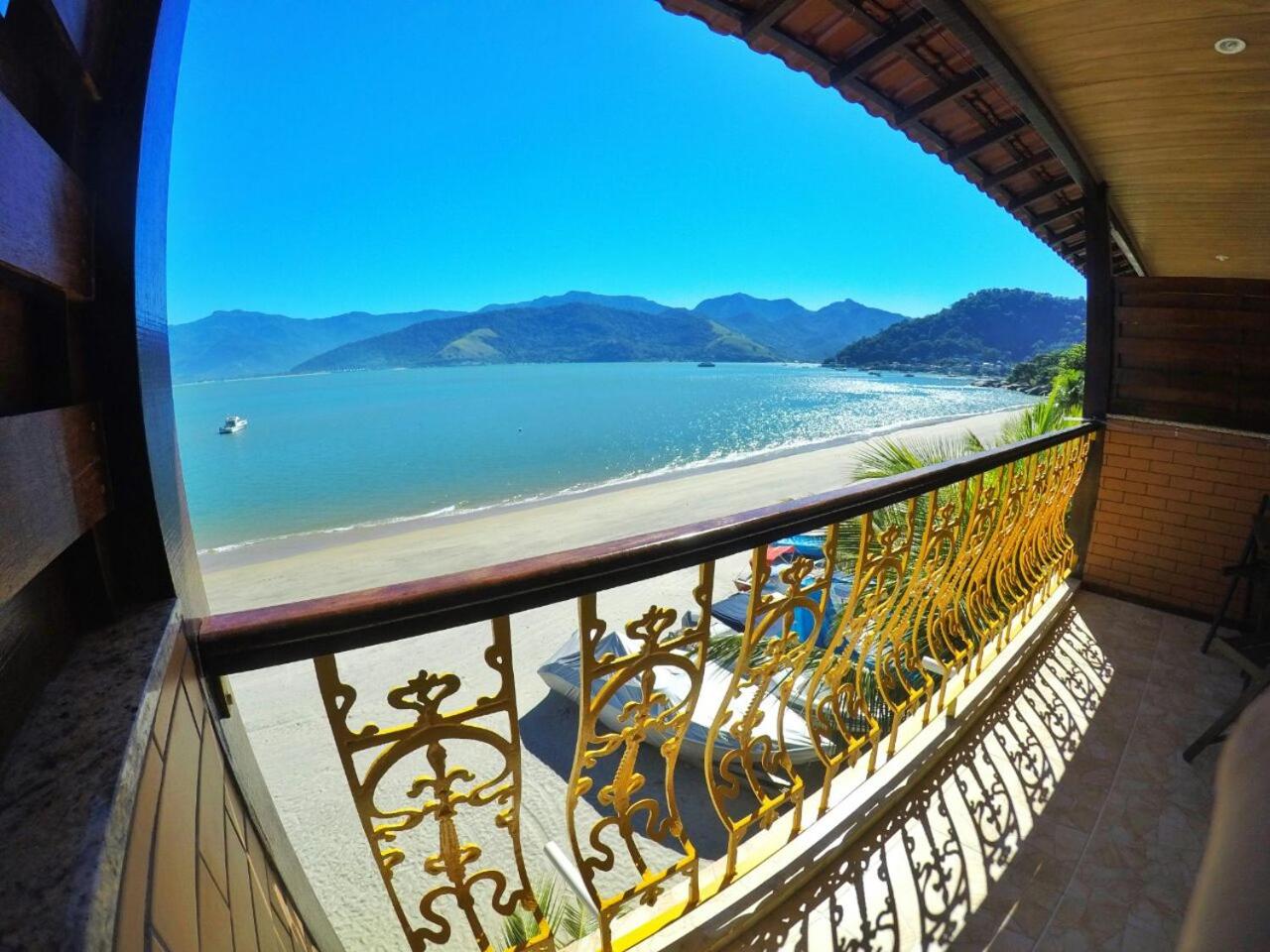 Deluxe Double Room with Balcony and Sea View photo 3