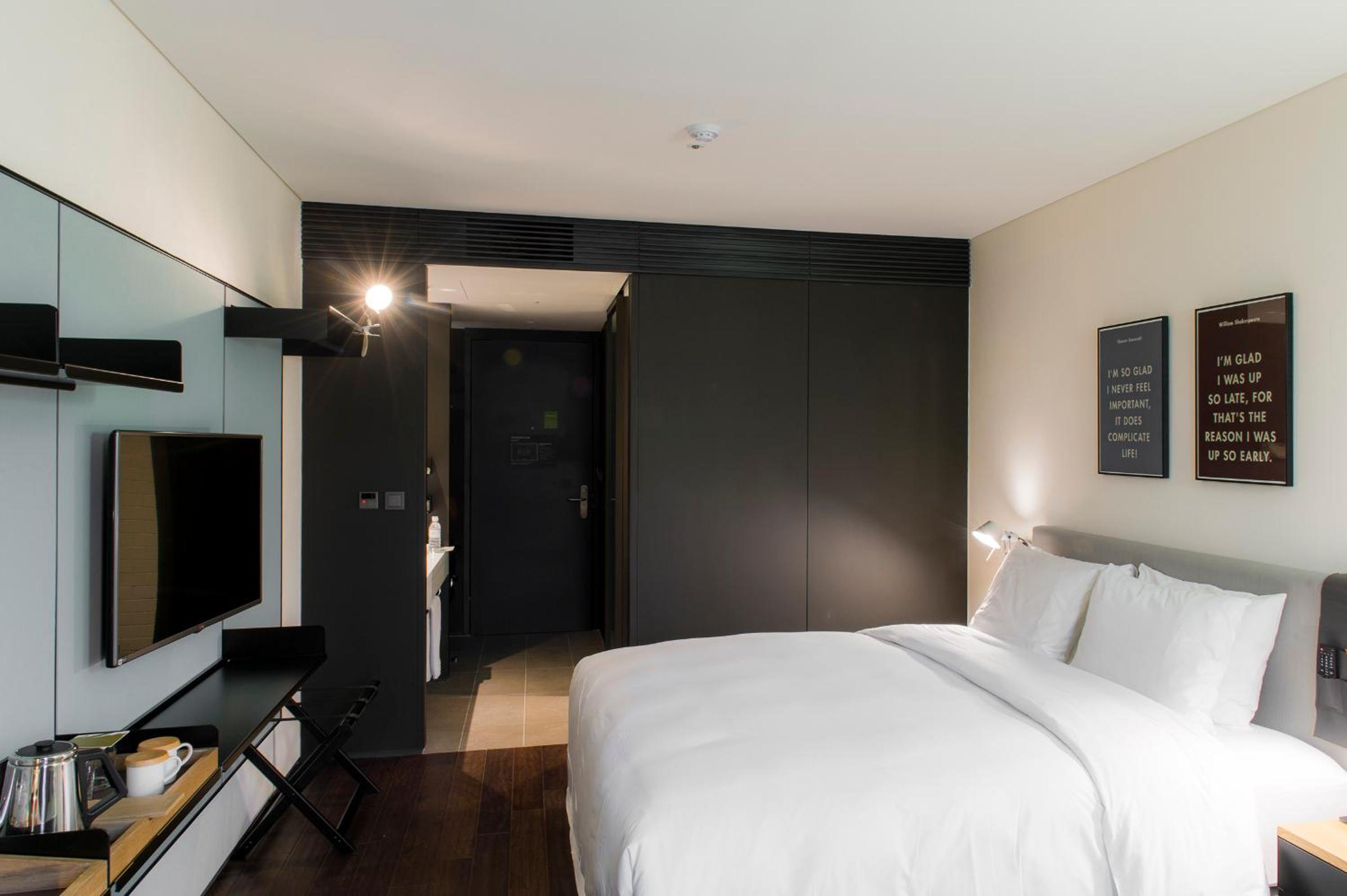 Deluxe Double Room photo 2