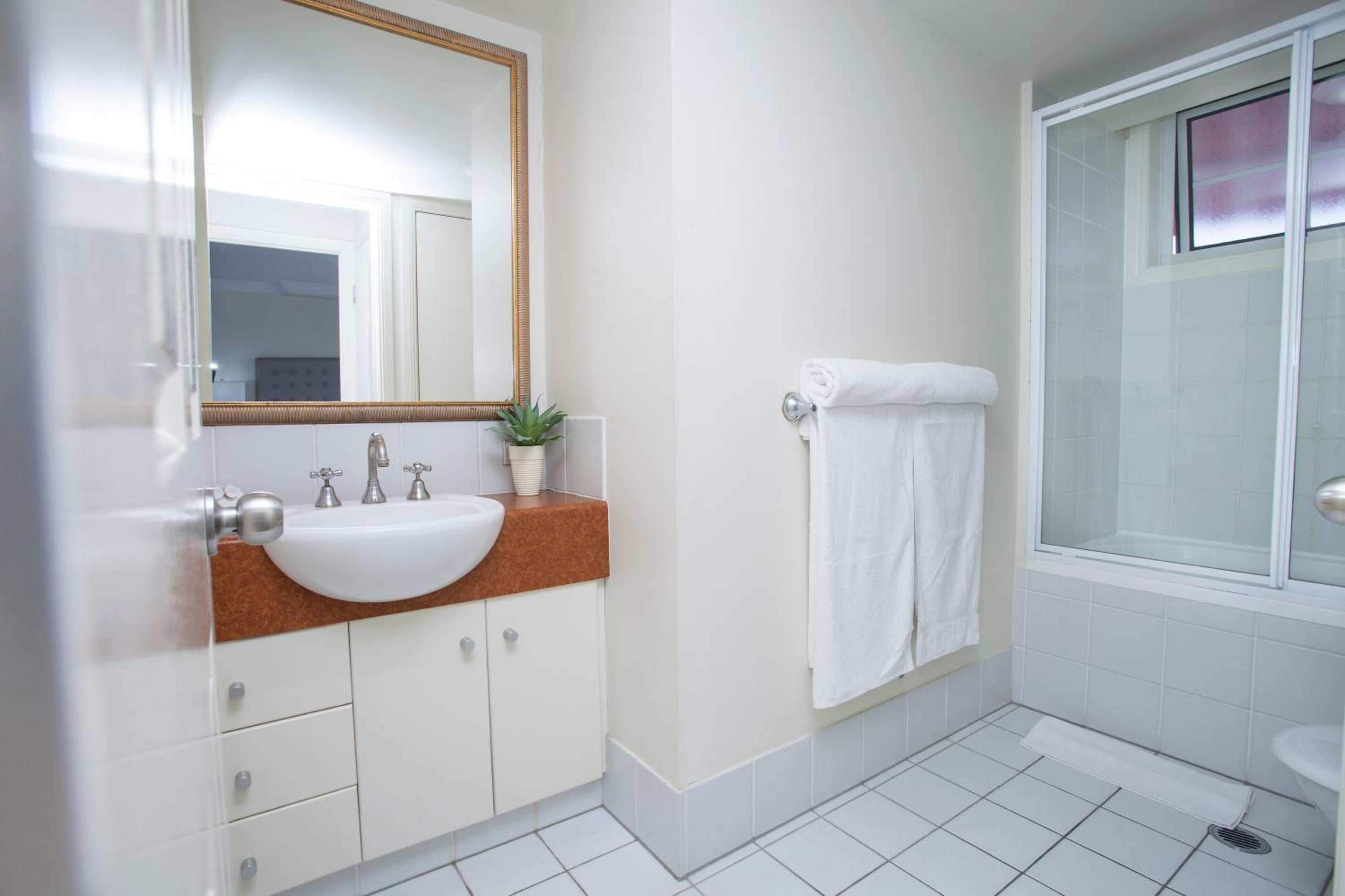 1 Bedroom Standard Apartment - Photo 7