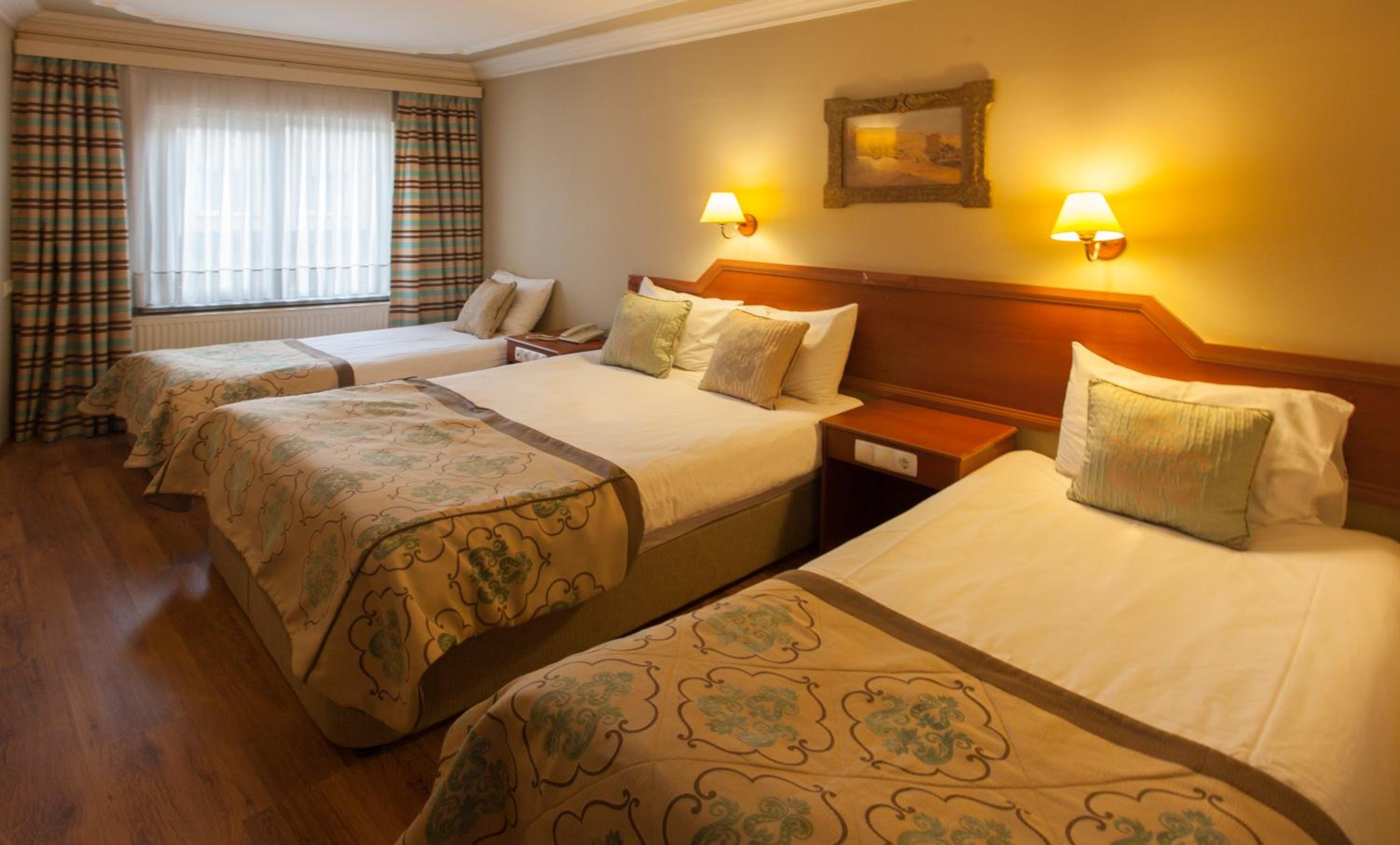 Standard Quadruple Room