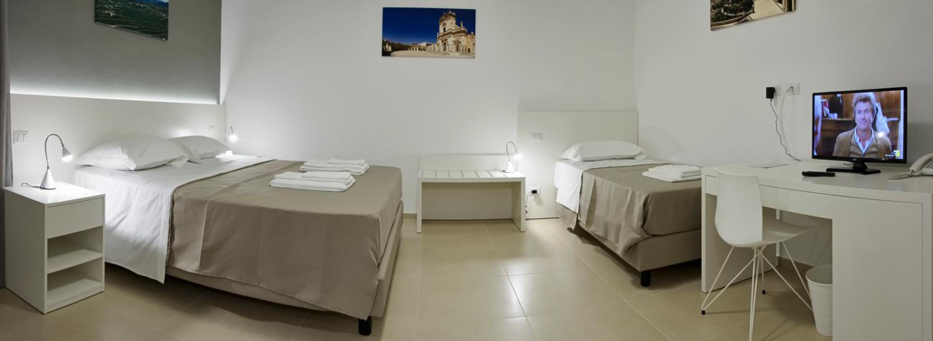 Triple Room with Terrace photo 3
