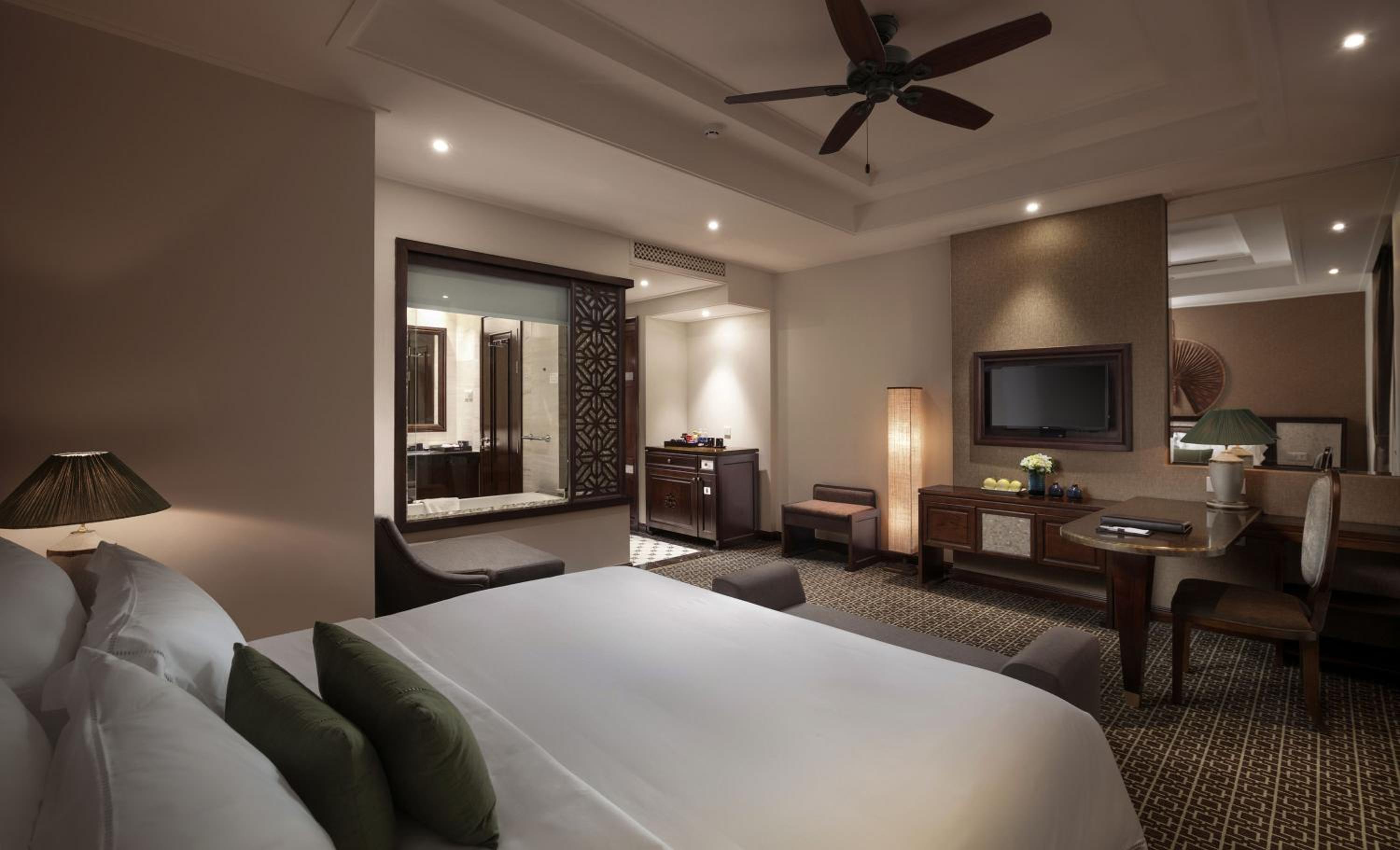 Basic Double Room photo 2