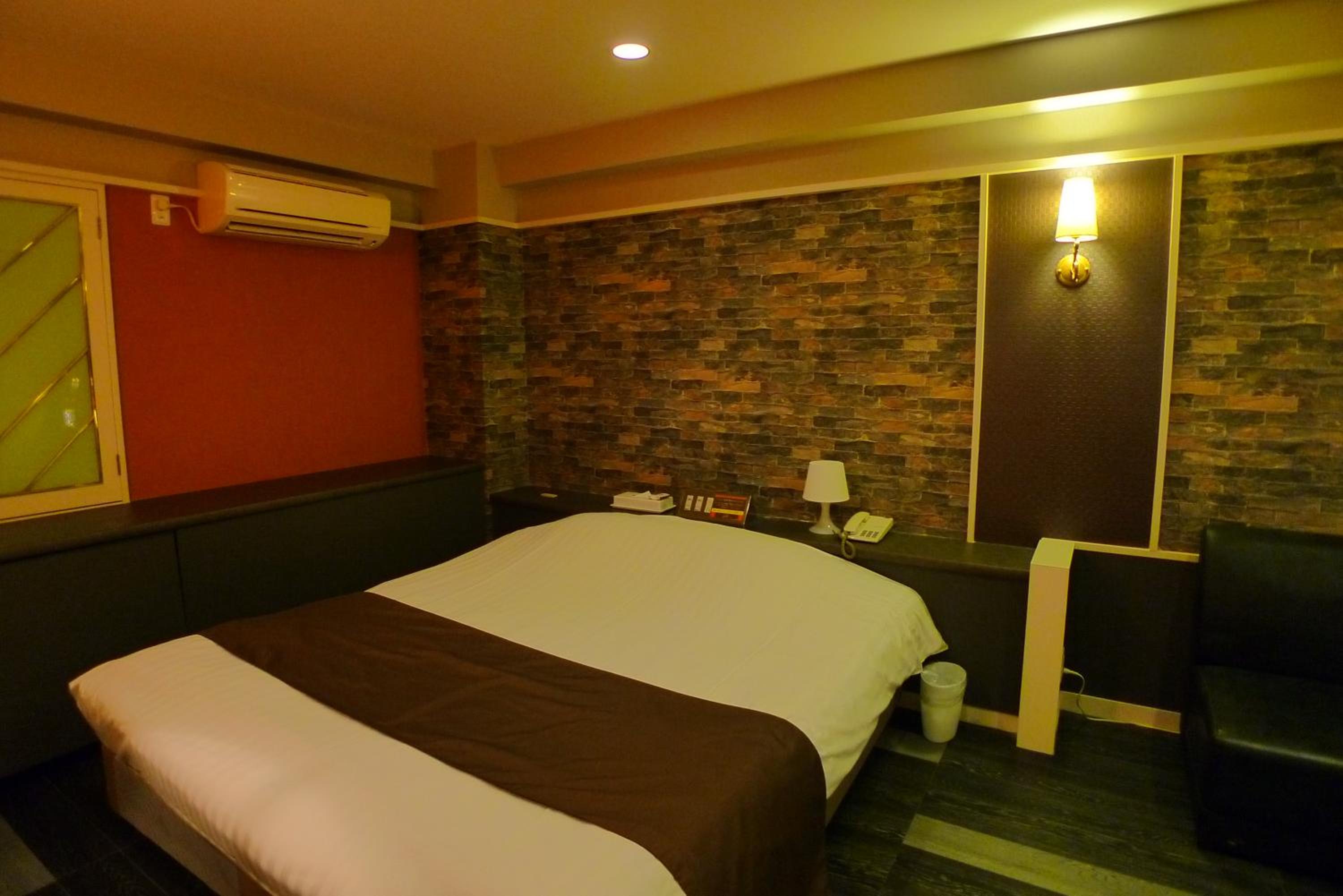 Single Room with Bath
