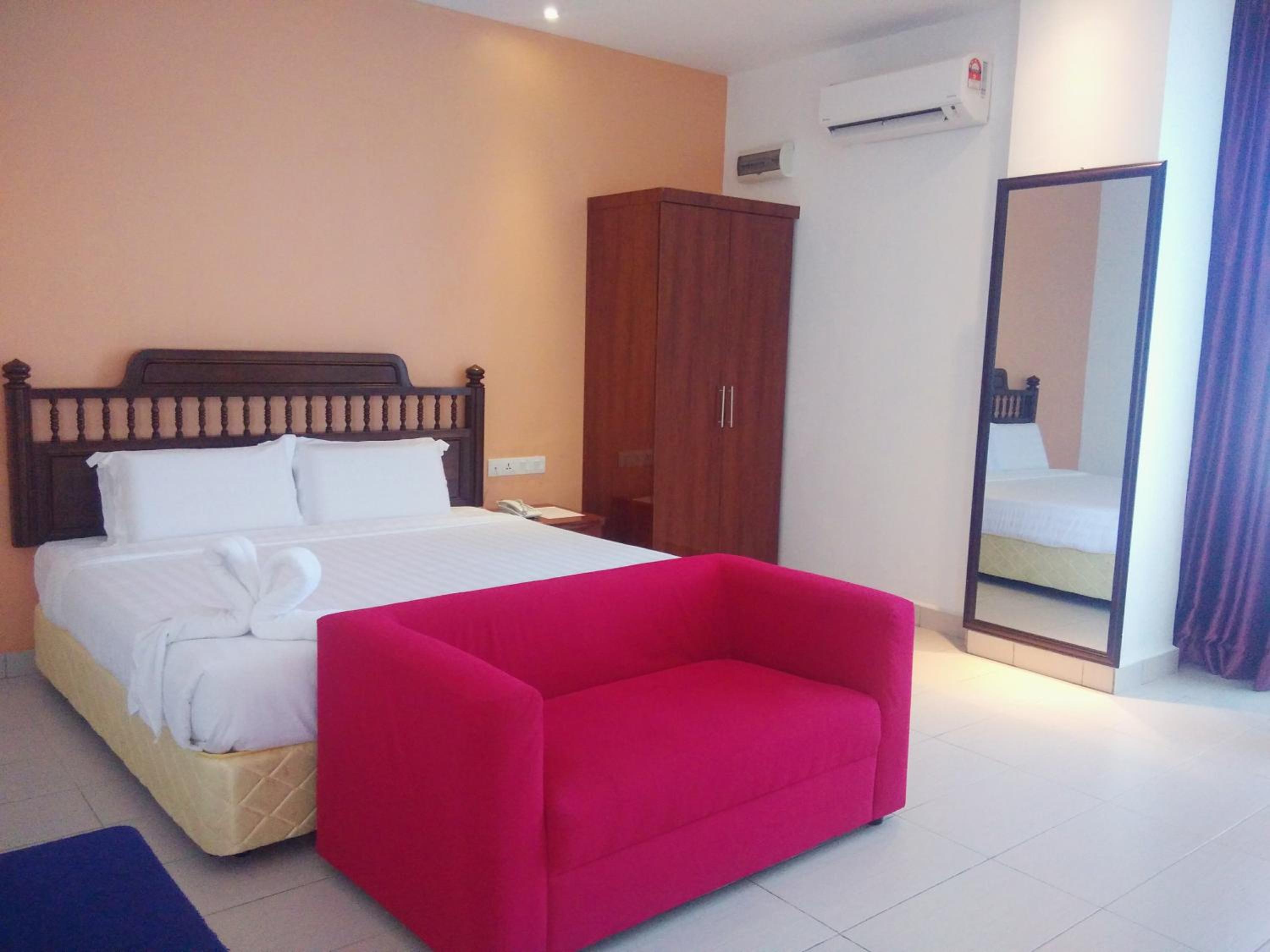 Executive Suite photo 2