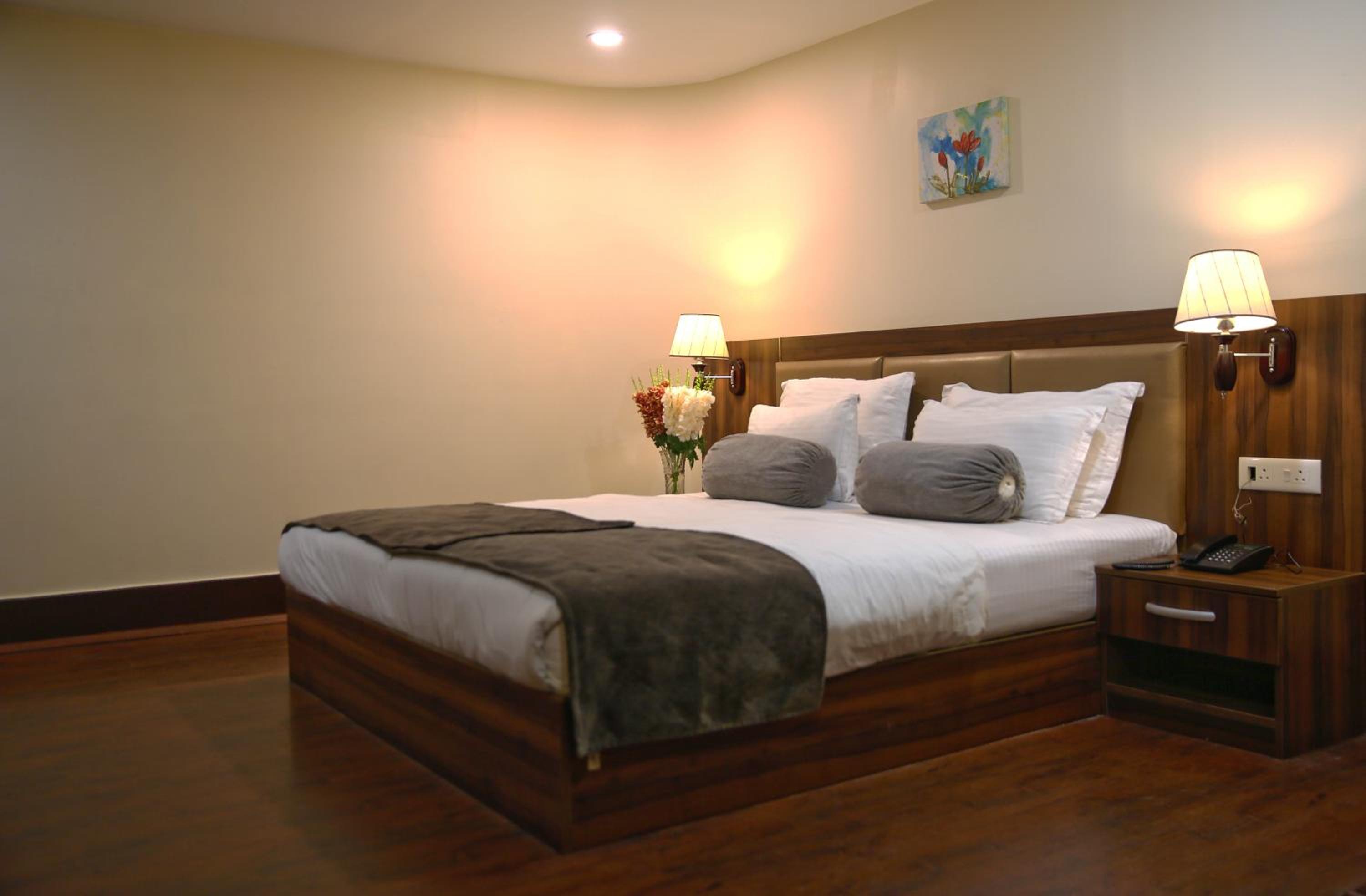 Super Deluxe Room - Photo 3