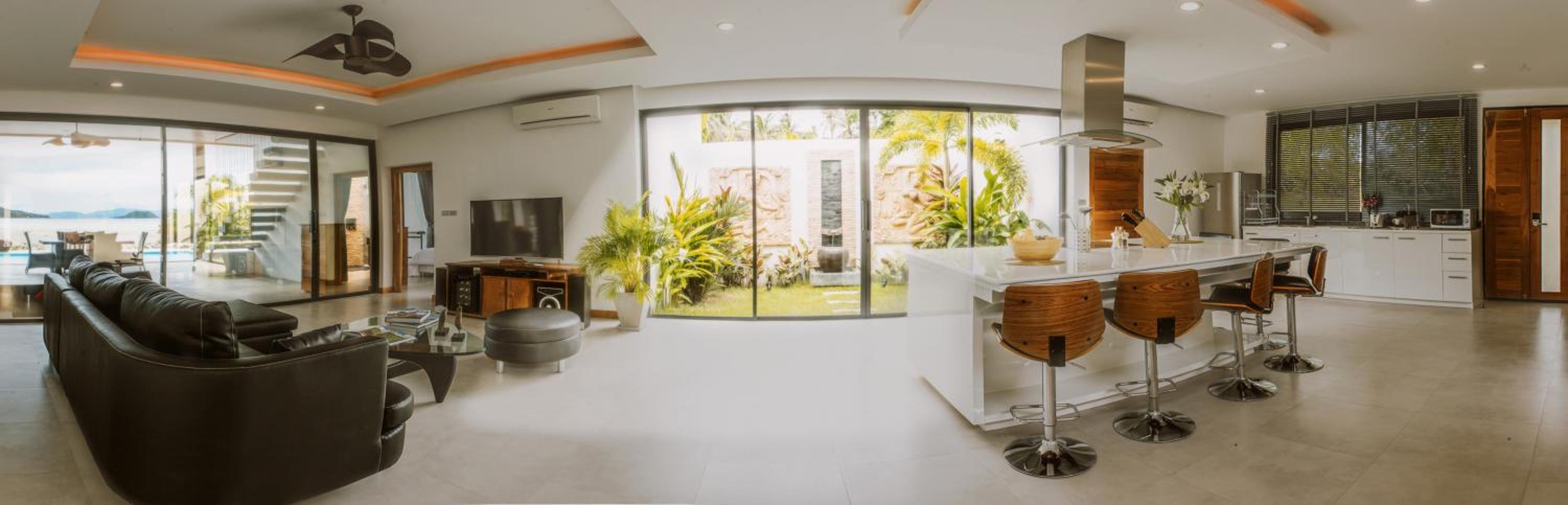 Villa - Beach Front photo 1