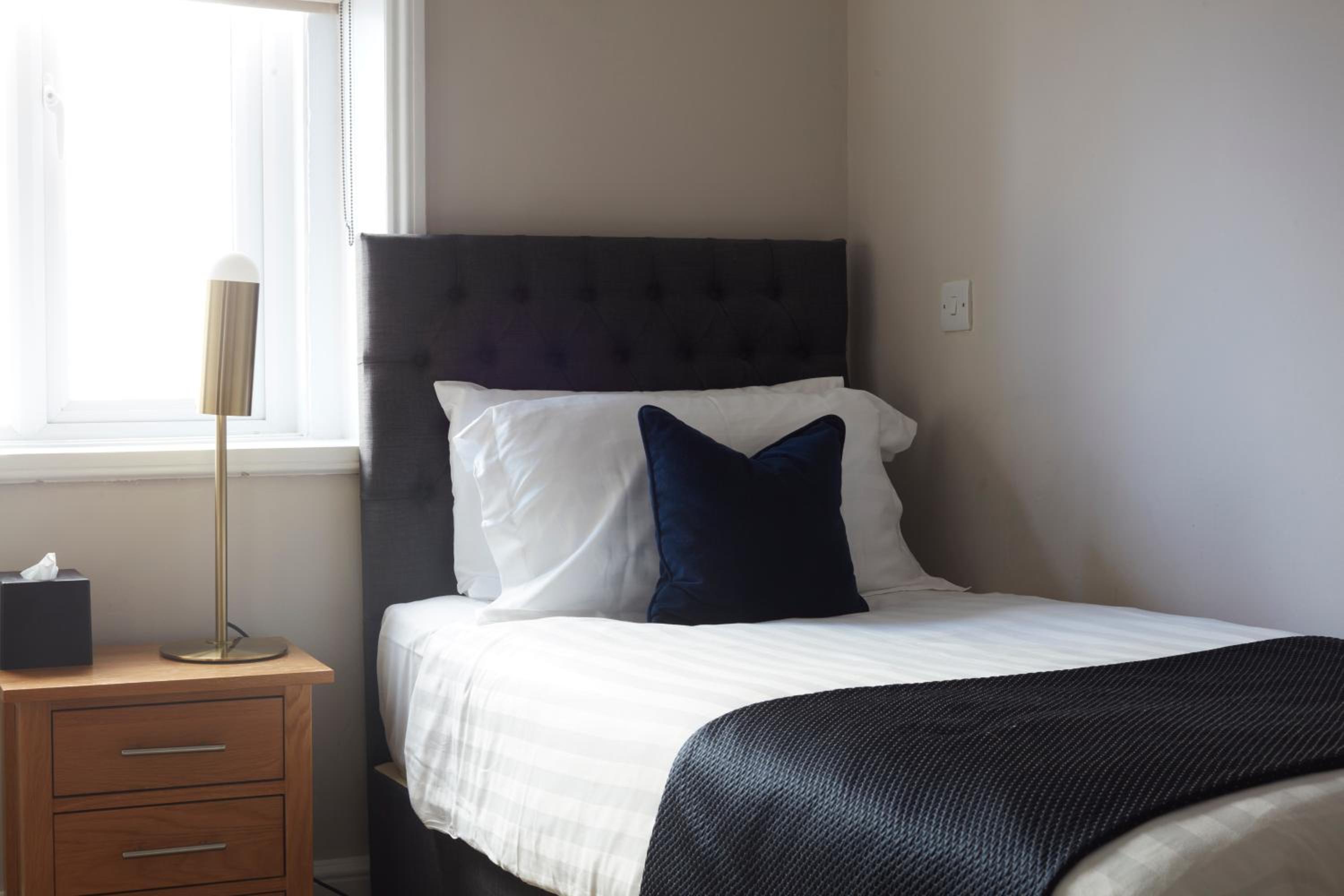 Cozy Single Room
