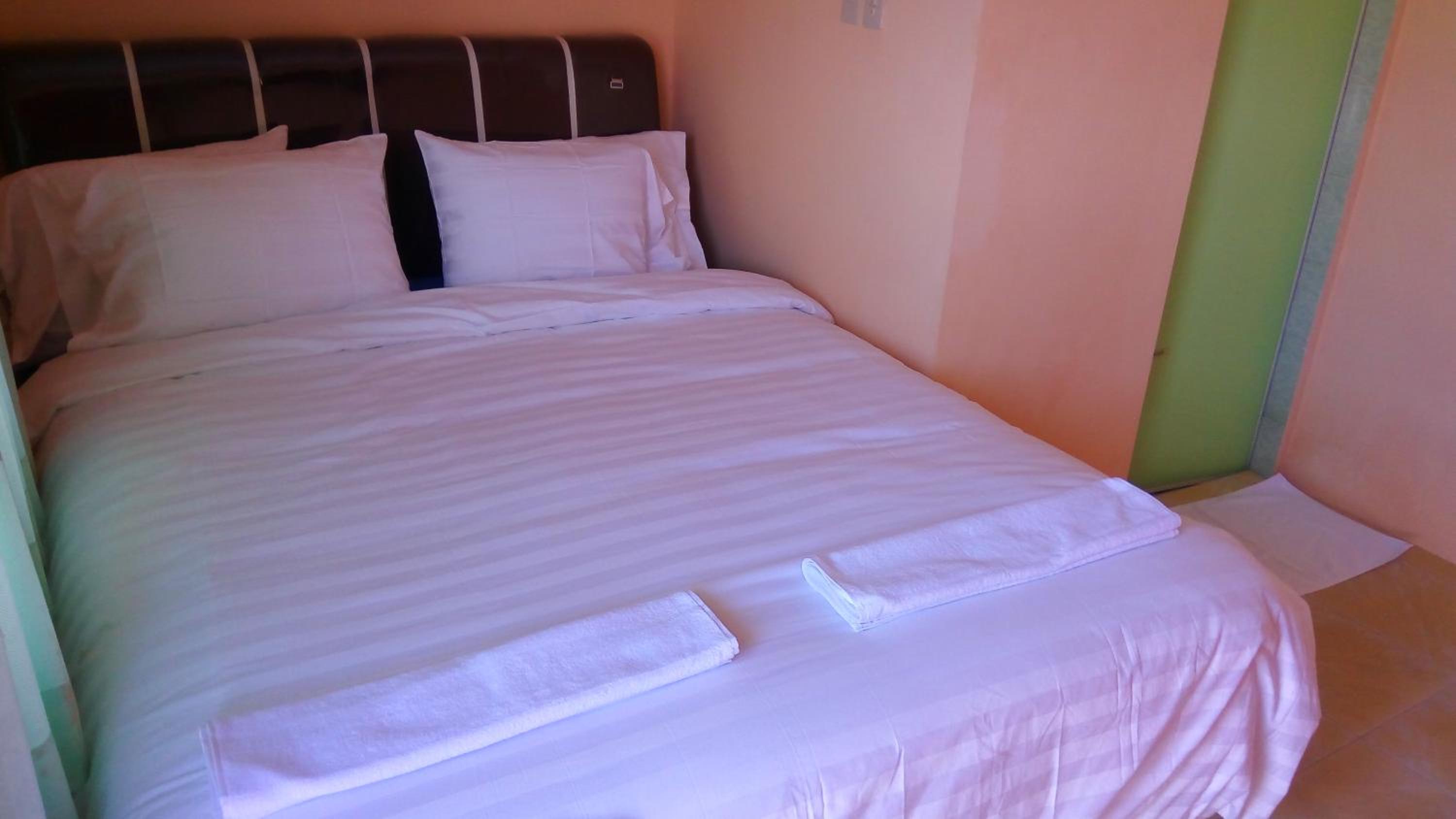 Deluxe Queen Room - Photo 1