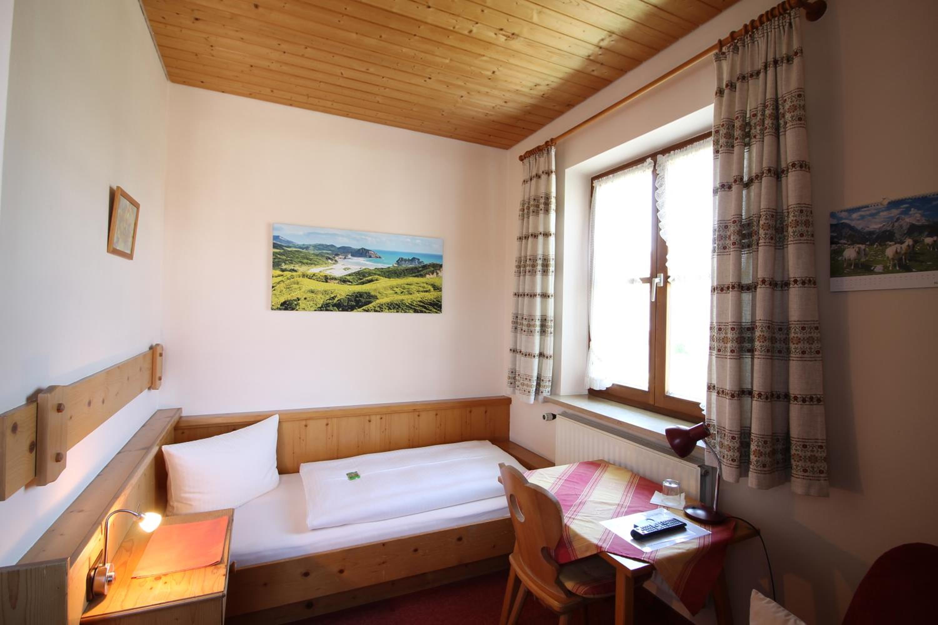 Single Room photo 1