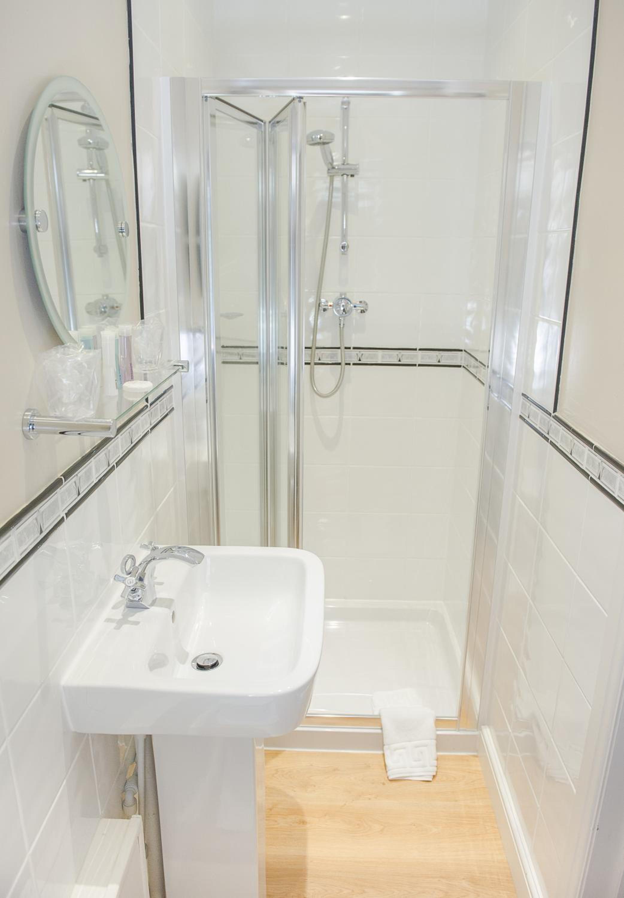 Compact Double Room photo 2