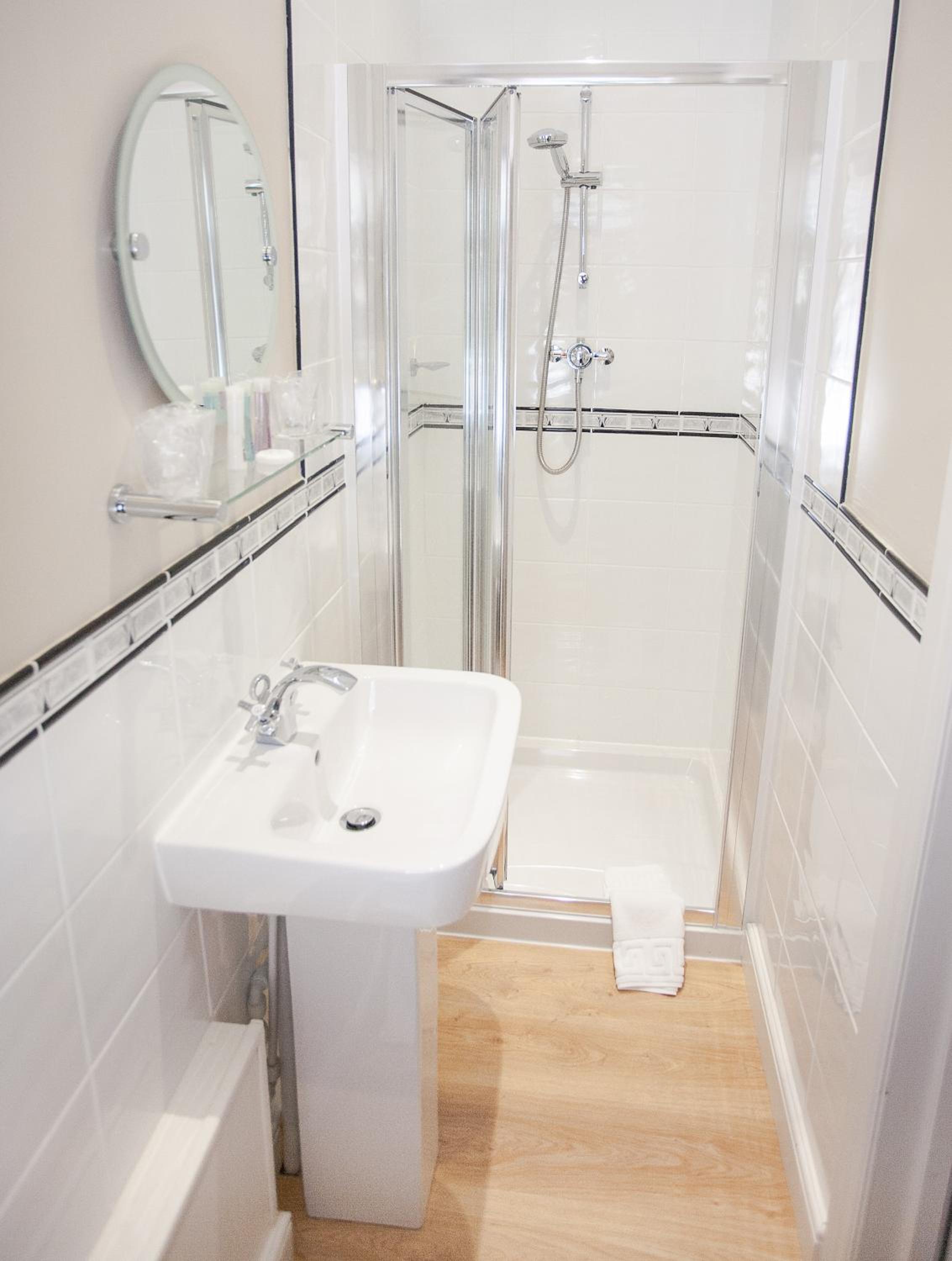 Compact Double Room photo 3