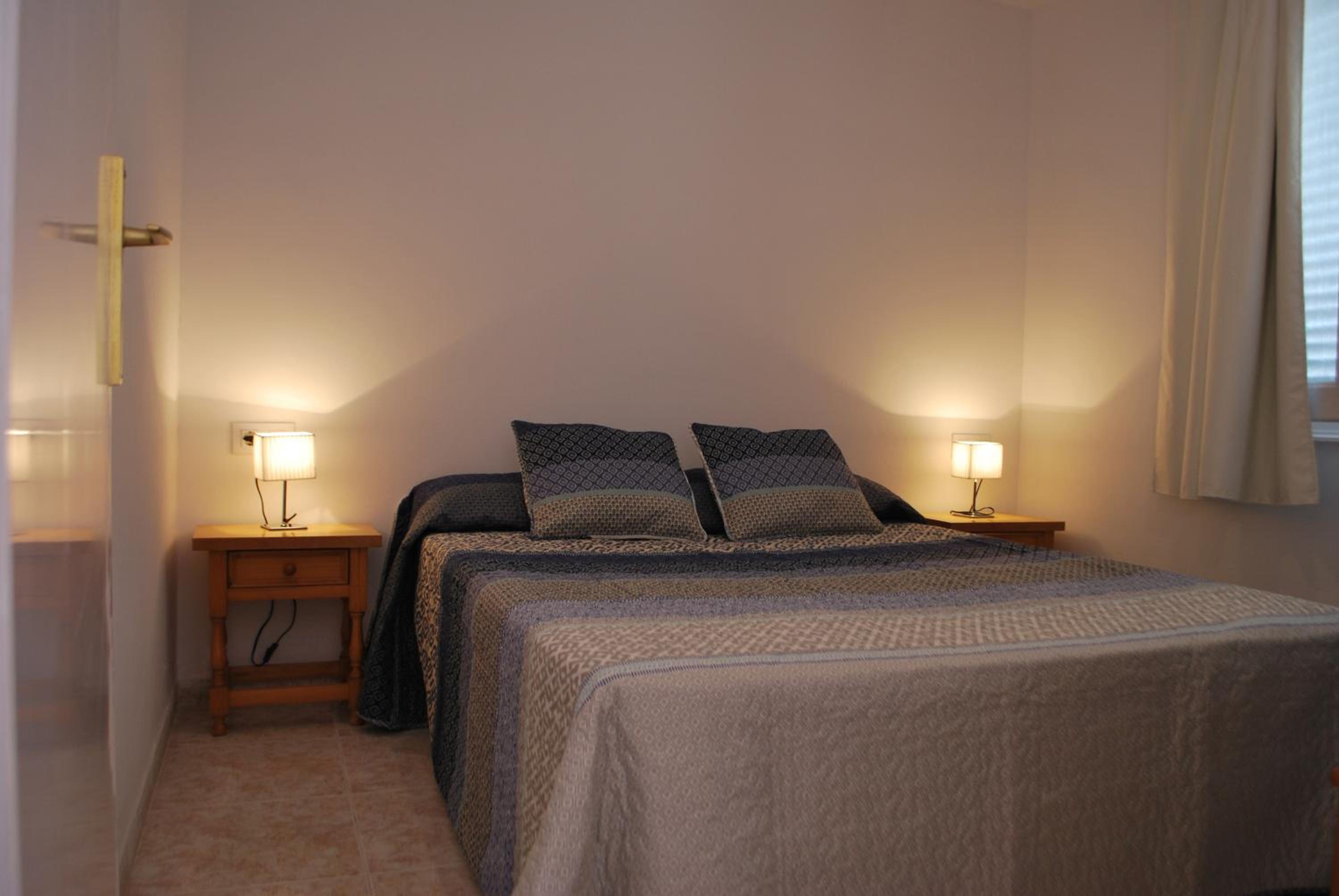 Apartamento de Dos Dormitorios con Terraza y Vista a la Piscina (4 Adultos)