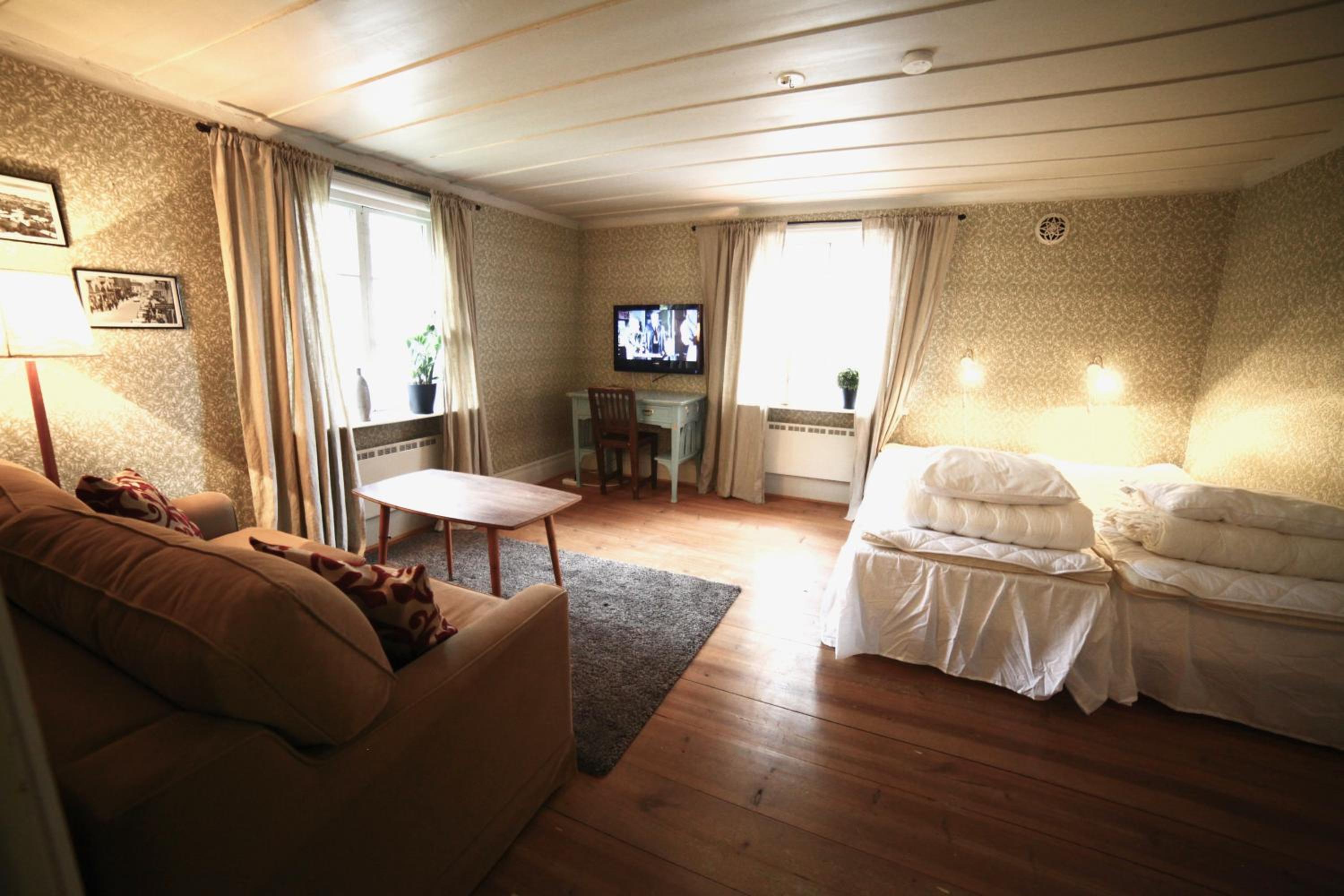 Studio Apartment with Sofa Bed