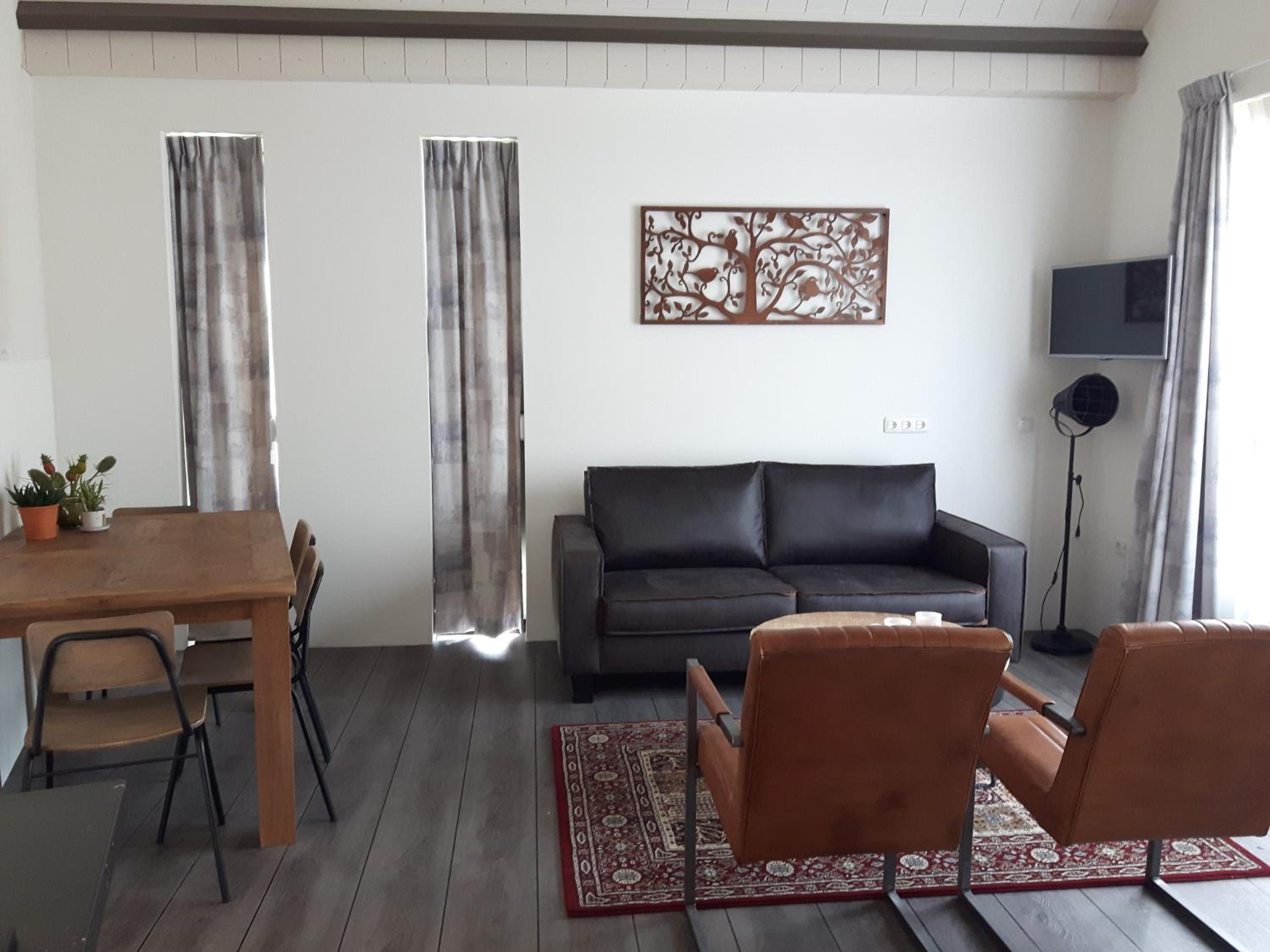 Apartment - Ground Floor photo 1
