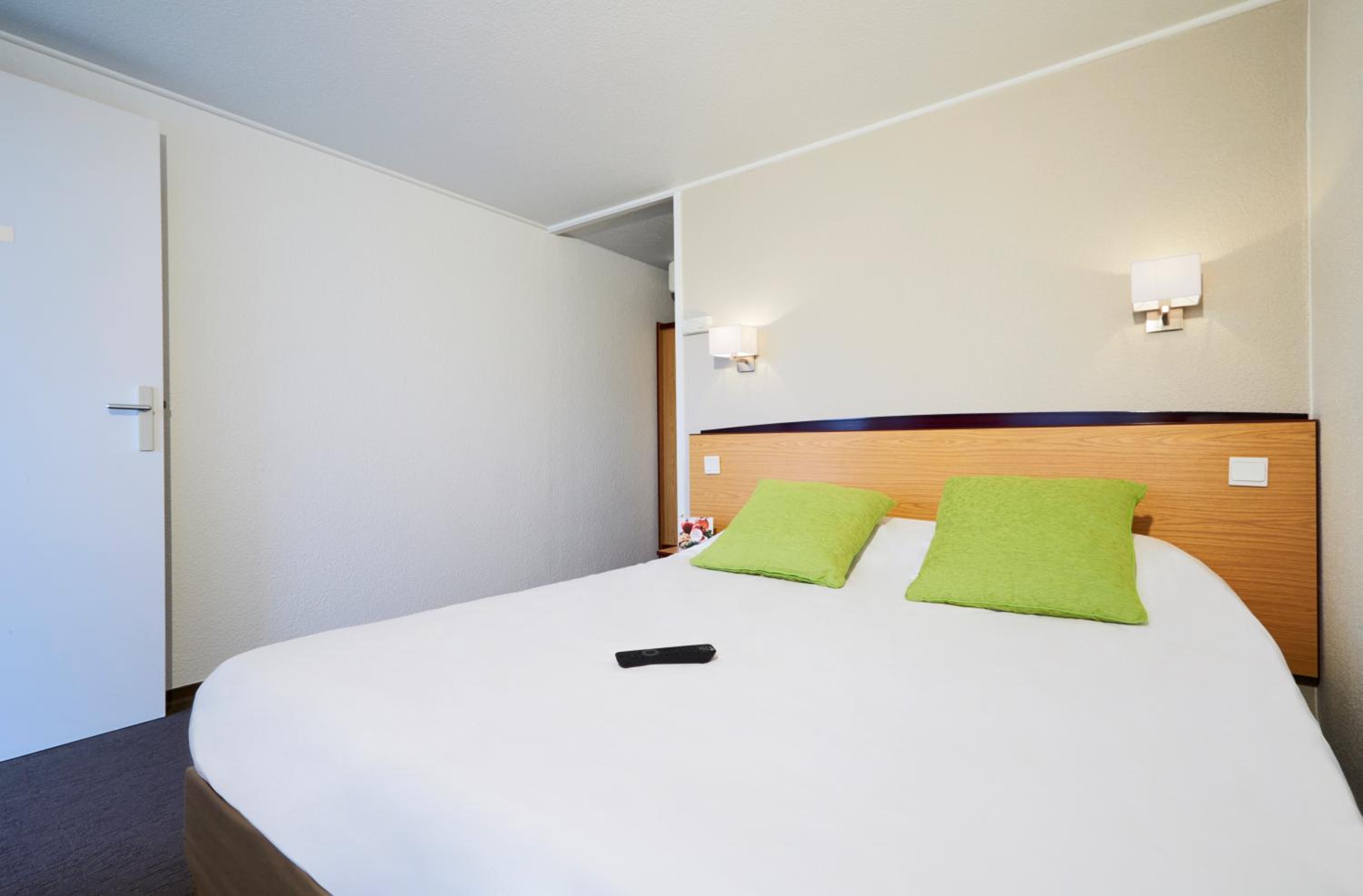 Double Room - Photo 6