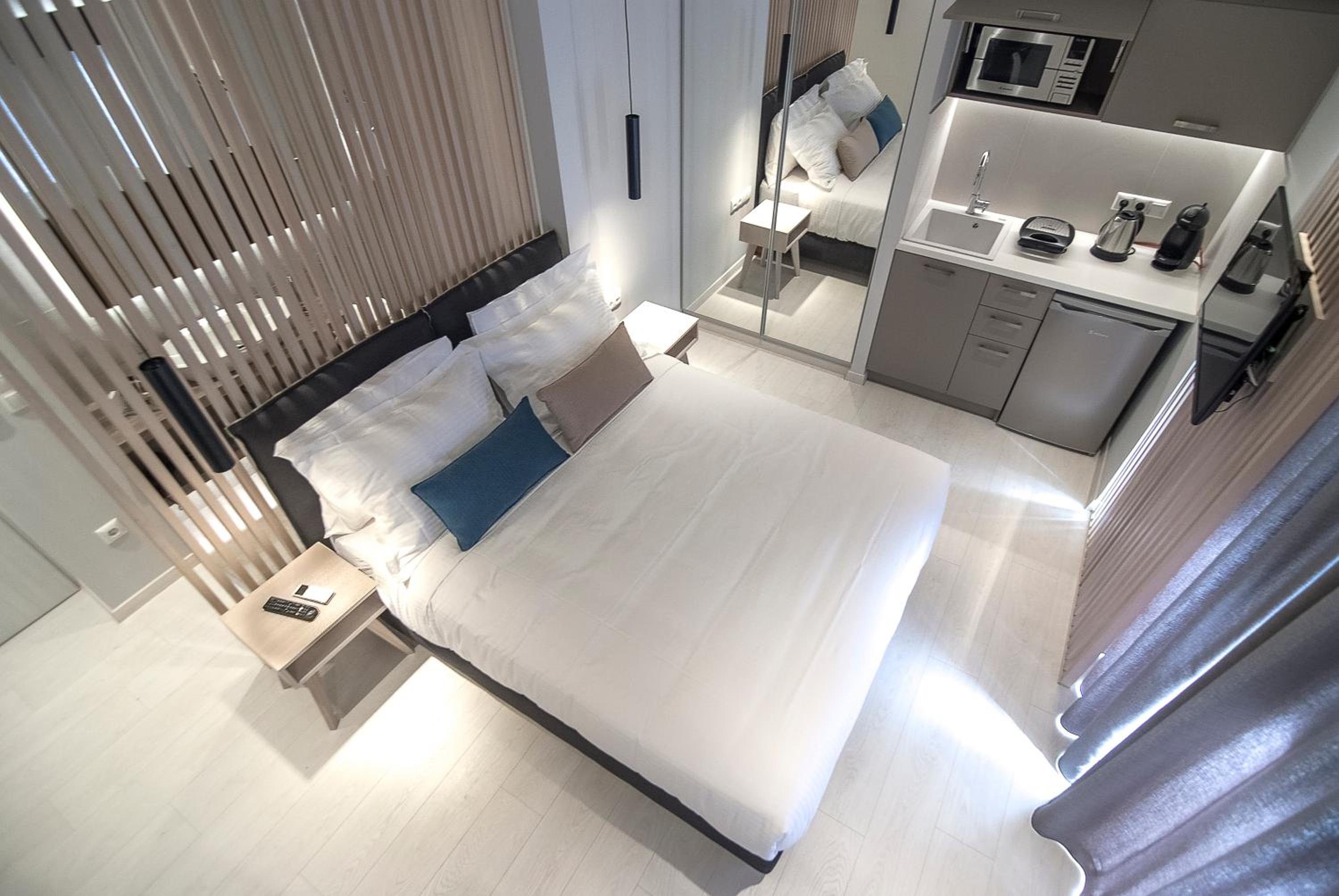 Standard Double Room with Balcony photo 3