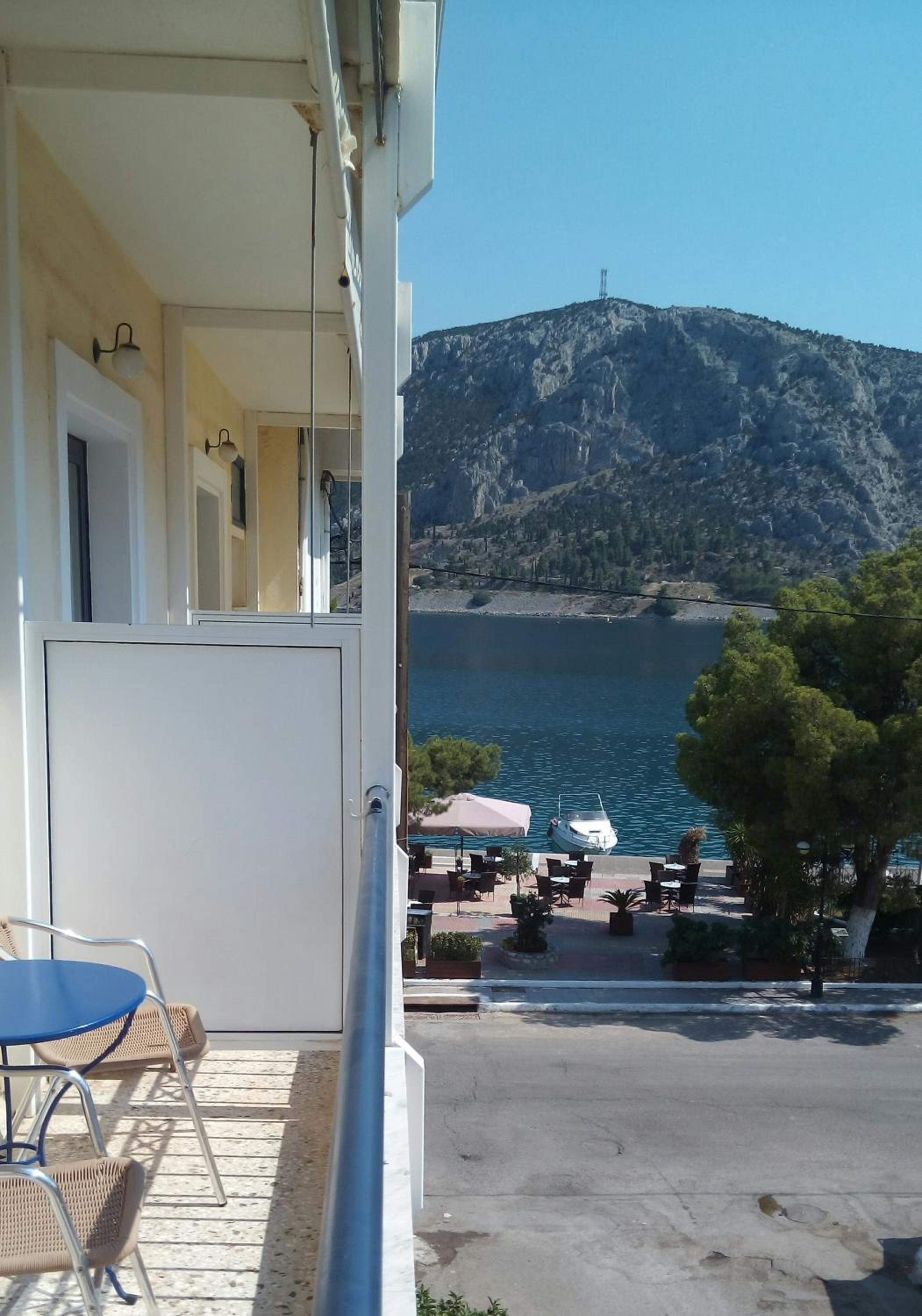 Double Room - Photo 14