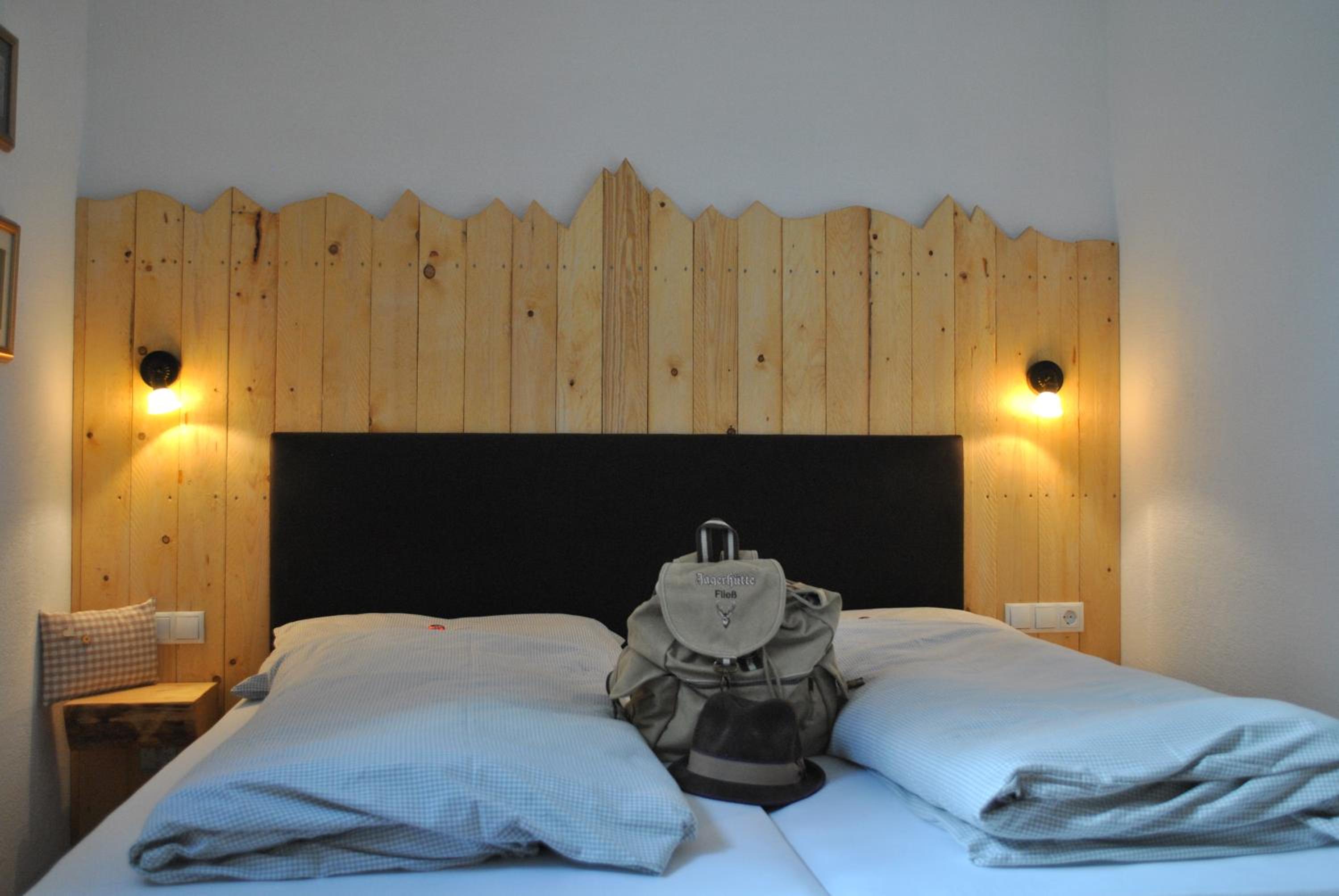 Apartment with Mountain View photo 1