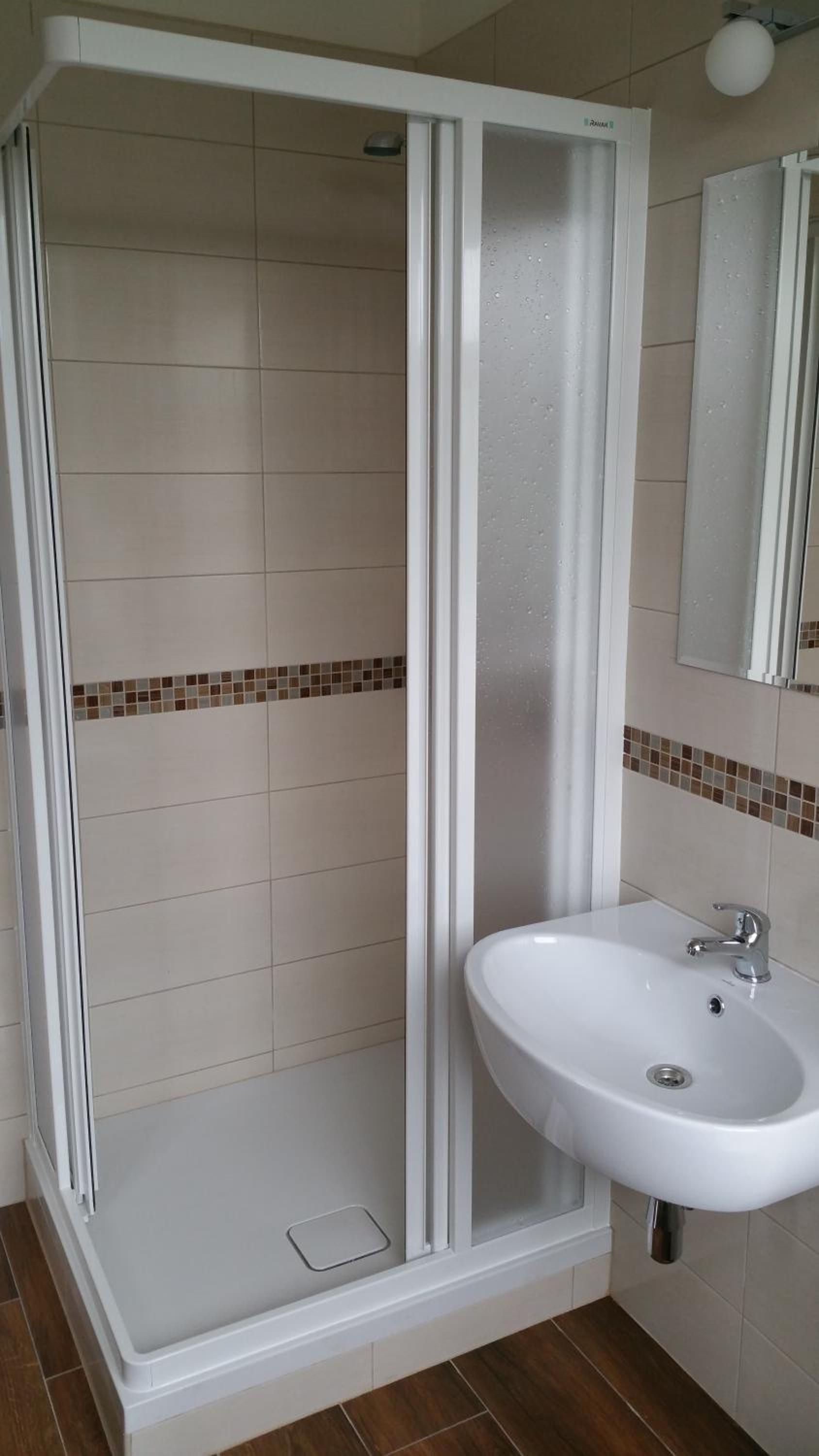 Standard Twin Room with Mountain View photo 3