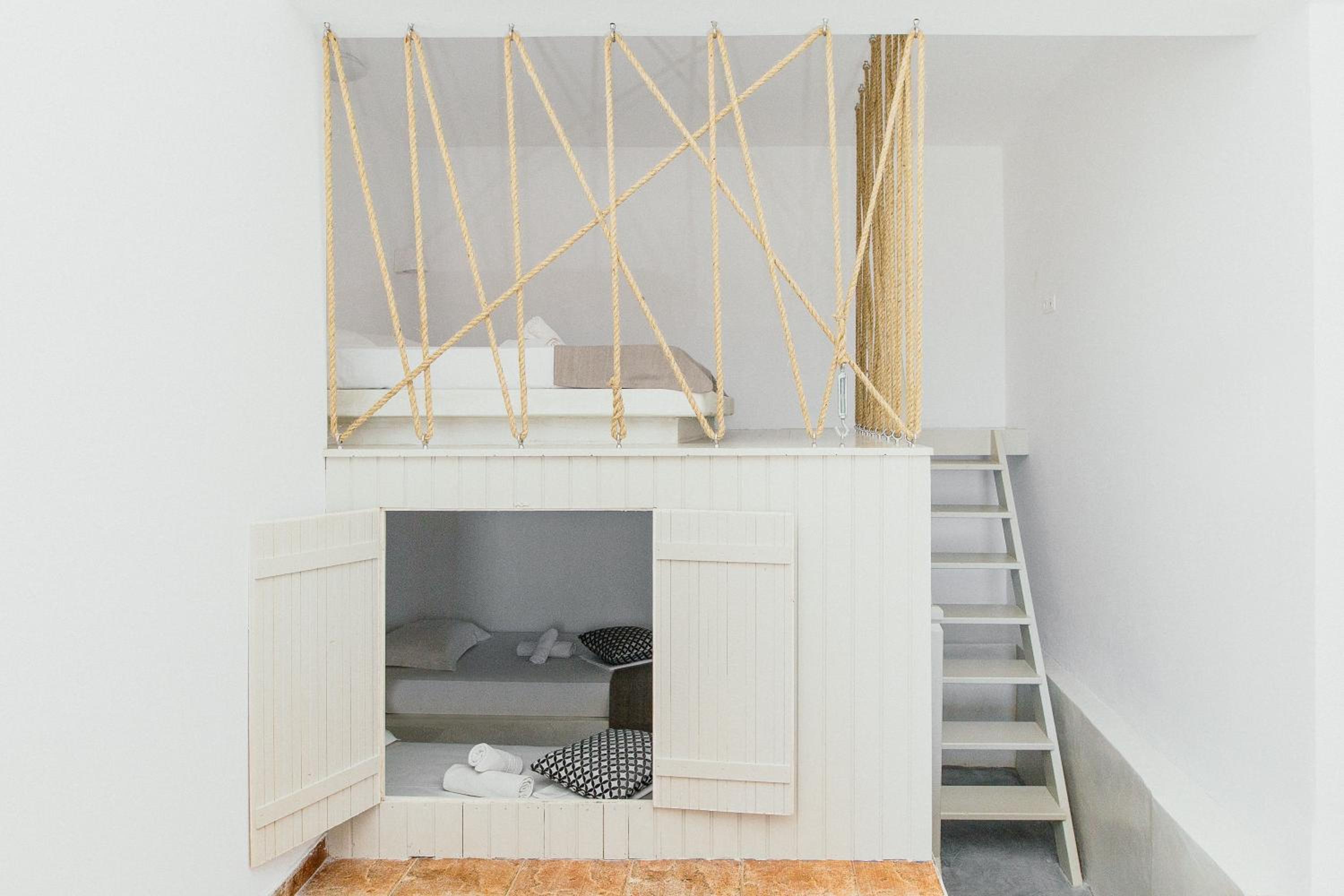 Family Studio - Photo 3