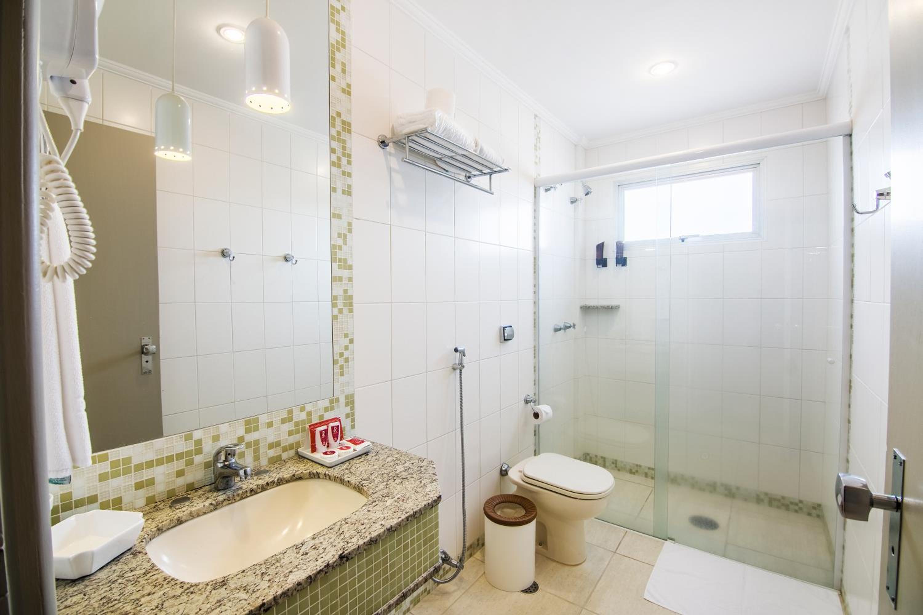 Suite (2 Adults) photo 2
