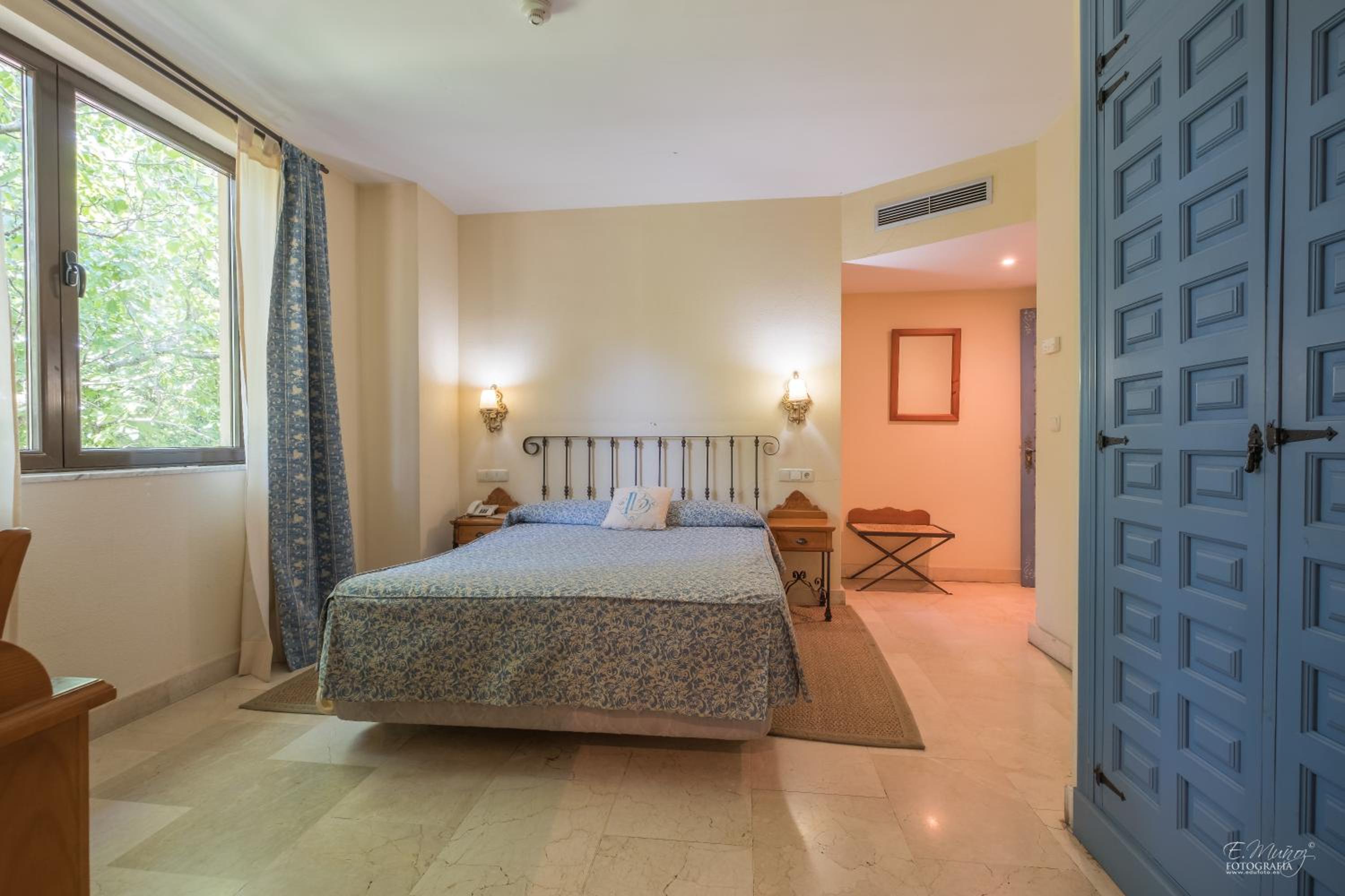 Superior Double Room photo 2