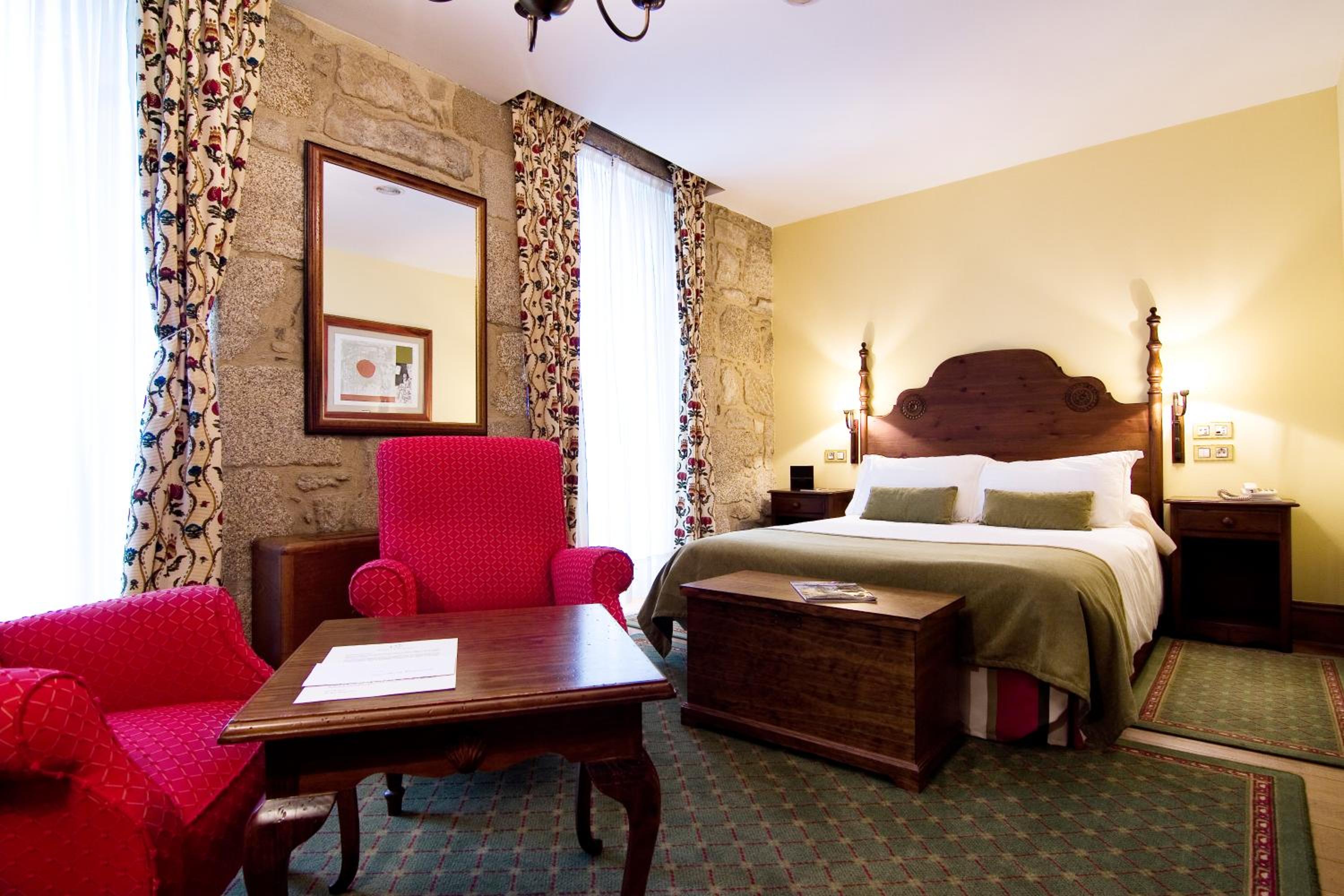 Superior Double or Twin Room - Photo 6