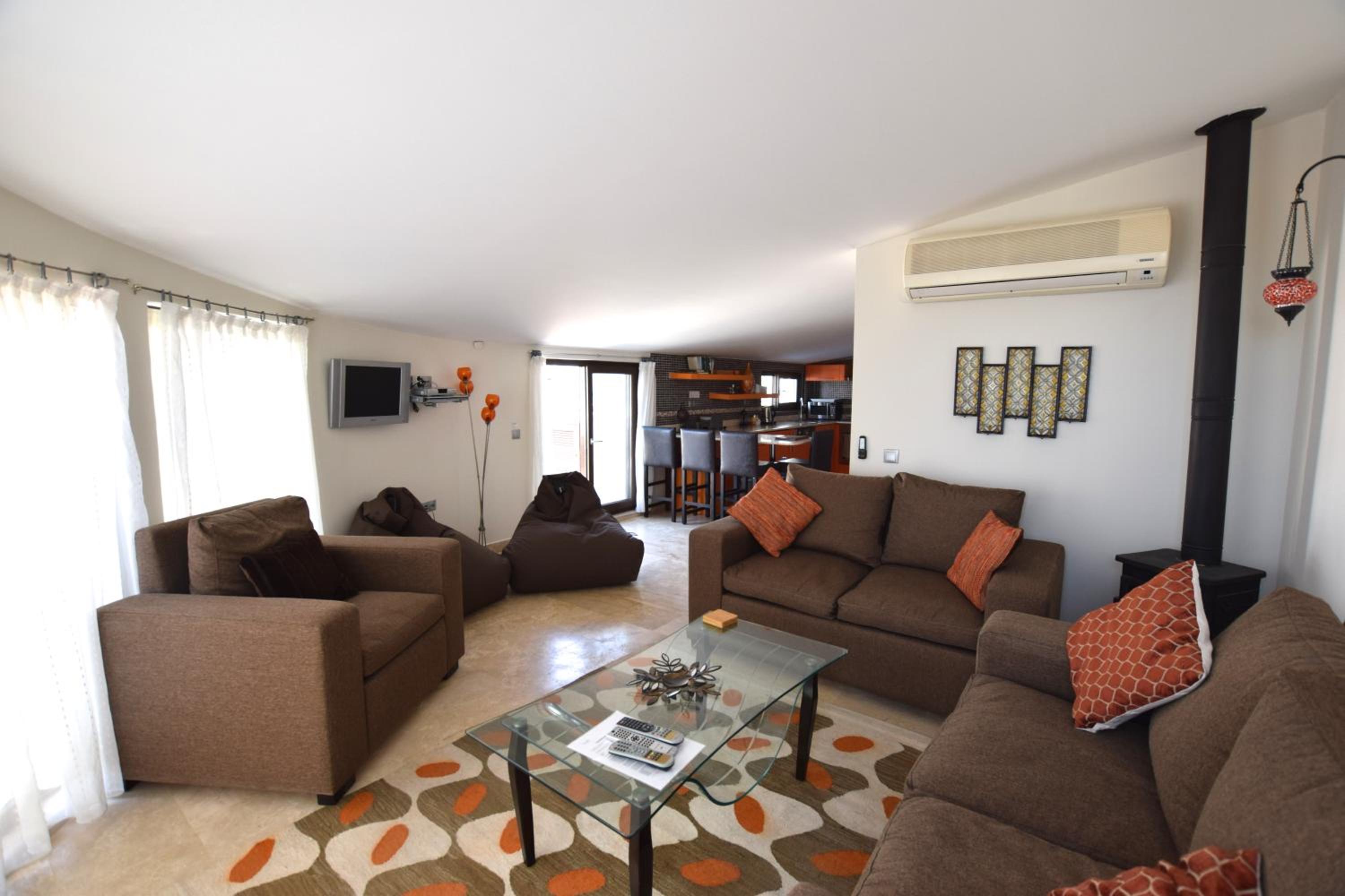 Appartamento con 3 Camere da Letto
