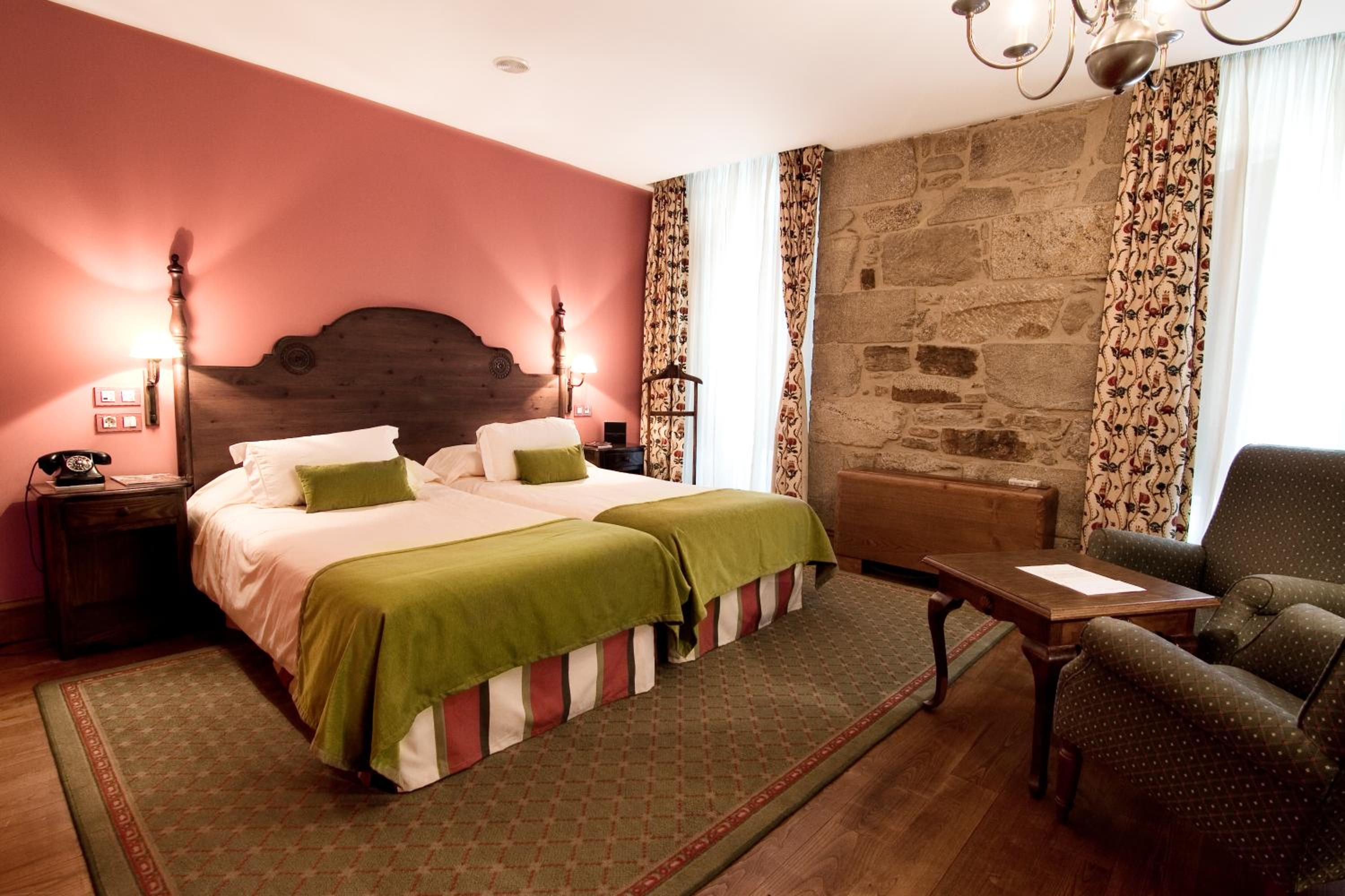 Superior Double or Twin Room - Photo 3